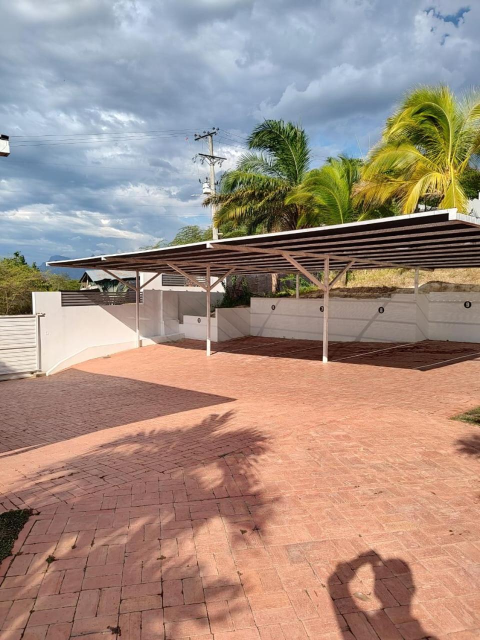 Condominio Ibiza Reservado Apto con piscina Melgar
