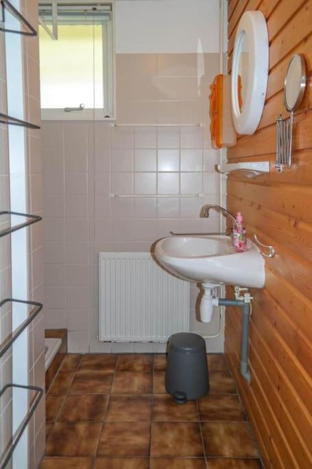 Charming Waterfront Chalet Near Lauwersmeer