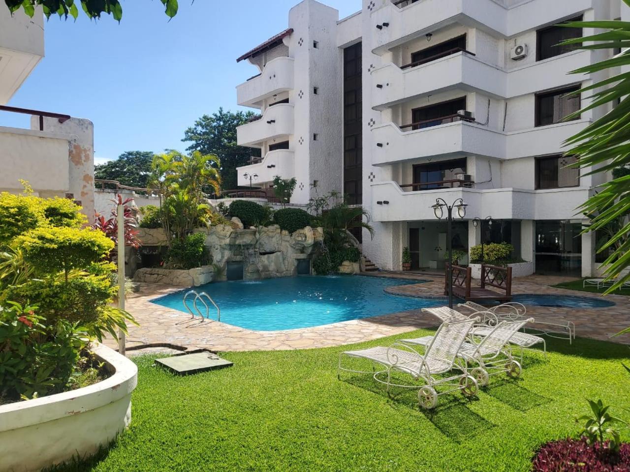 Condominio Casa Blanca