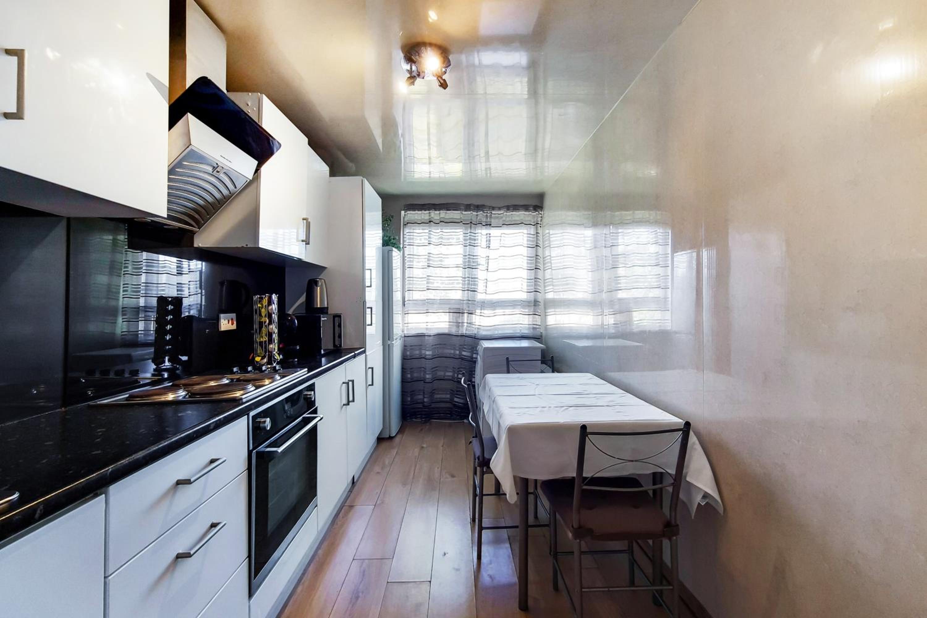 Regent's Park Apartment
