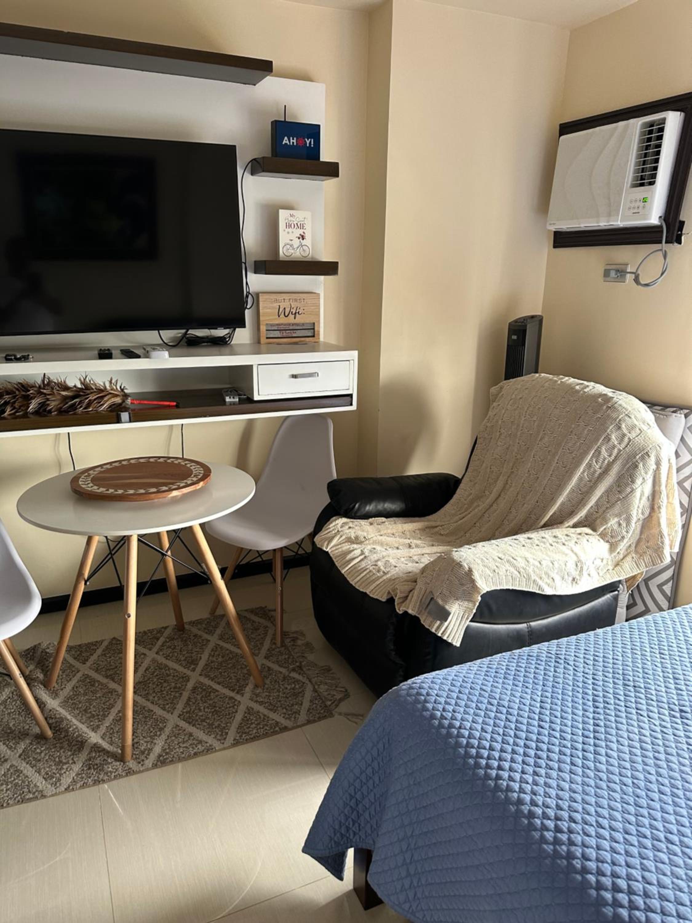 Best Value Q Condo Radiance29S near Airport, Casinos, Star City, MOA, PICC, Harbour Square, Dolomite Beach view 4