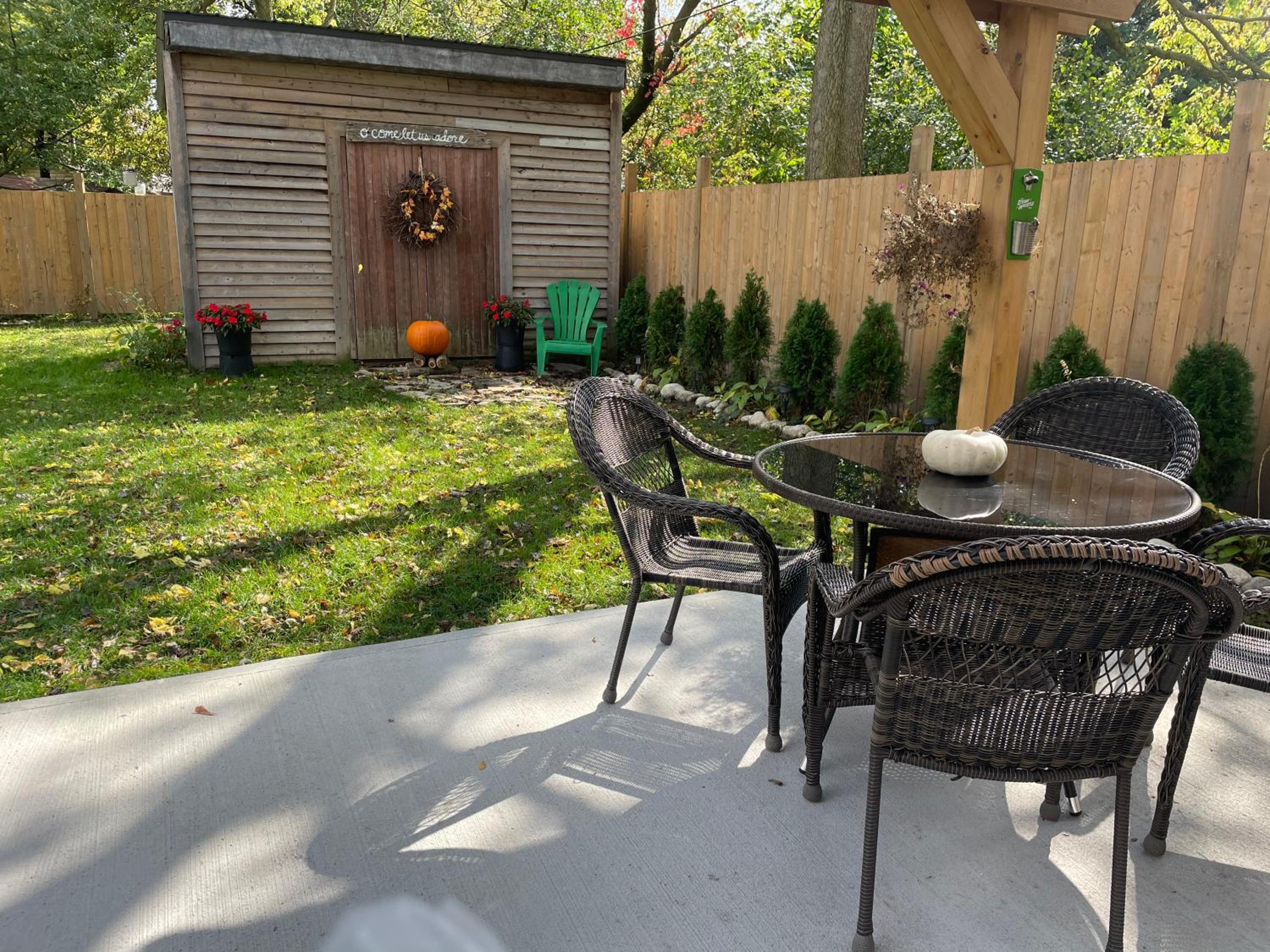 Kitchener Vacations - Cozy Cottage Style House - Property Image 29