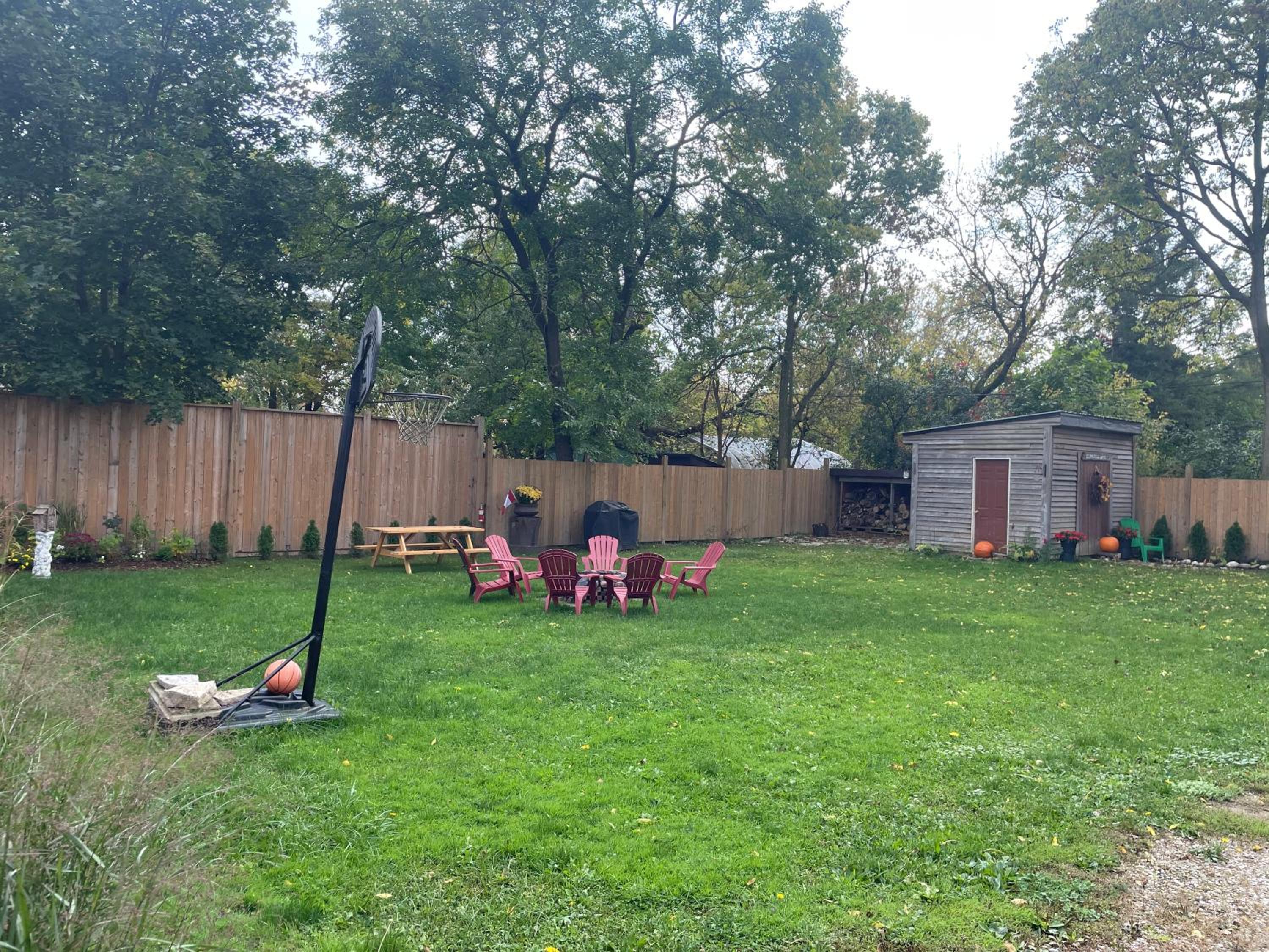 Kitchener Vacations - Cozy Cottage Style House - Property Image 14