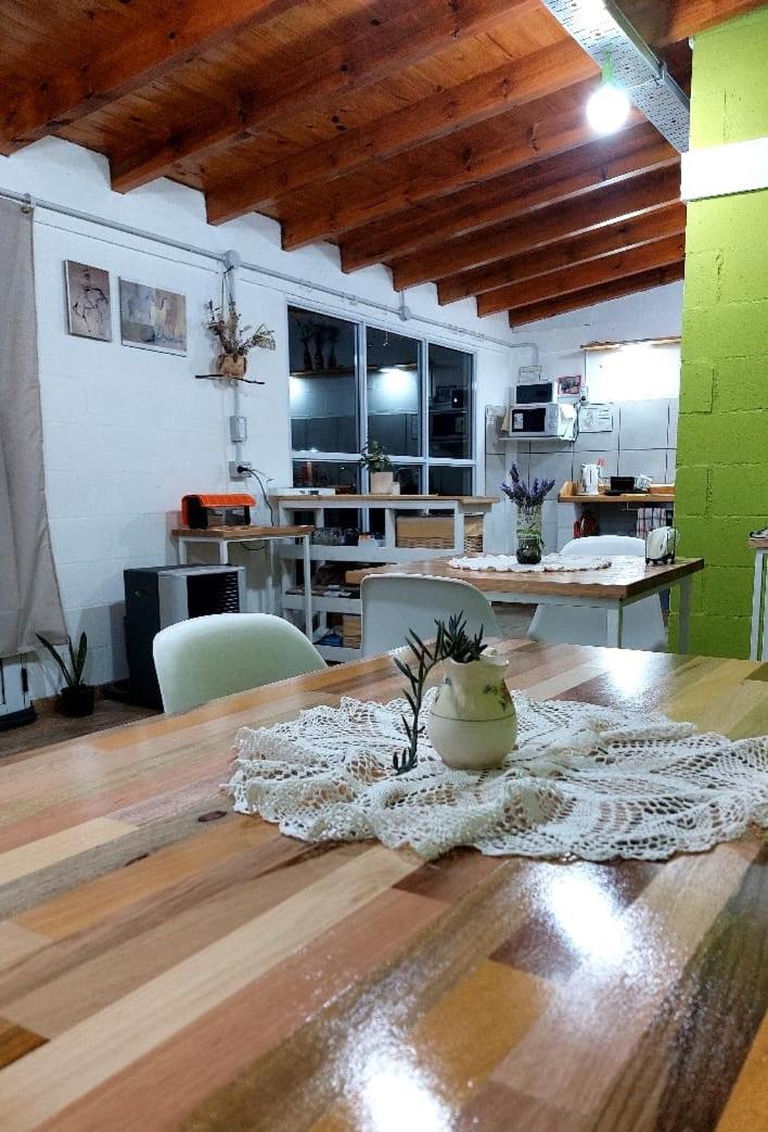 Abrazados Suites del Valle