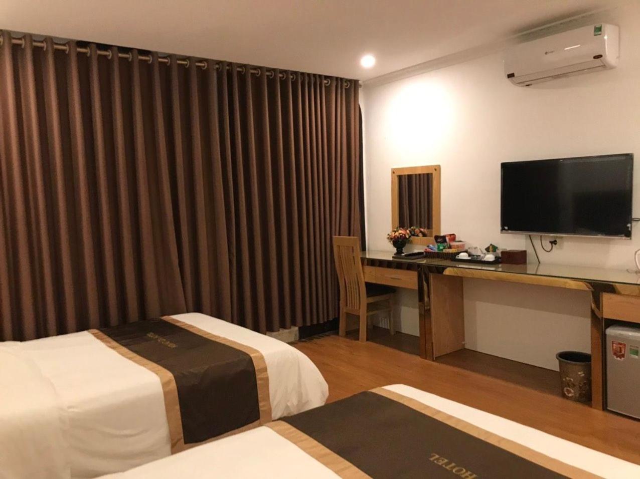 Royal Hotel - Yên Xá HN - by BAY LUXURY