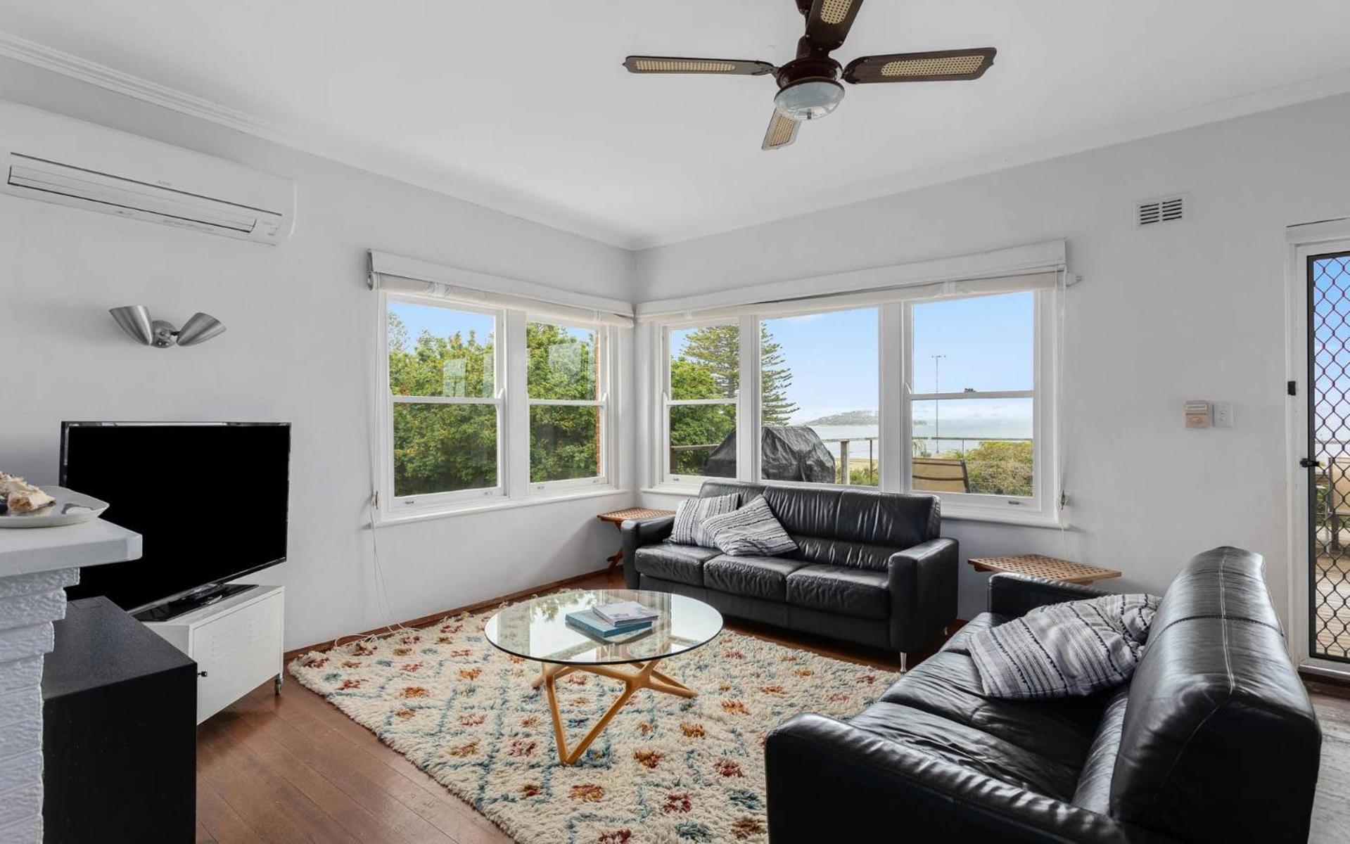Breathtaking Views of Encounter Bay Pet Friendly