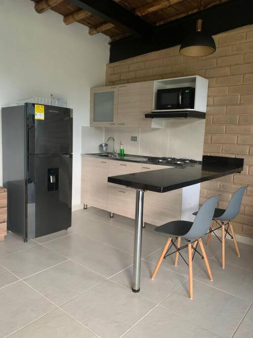 Apto tipo loft guatape vista y acceso a la represa