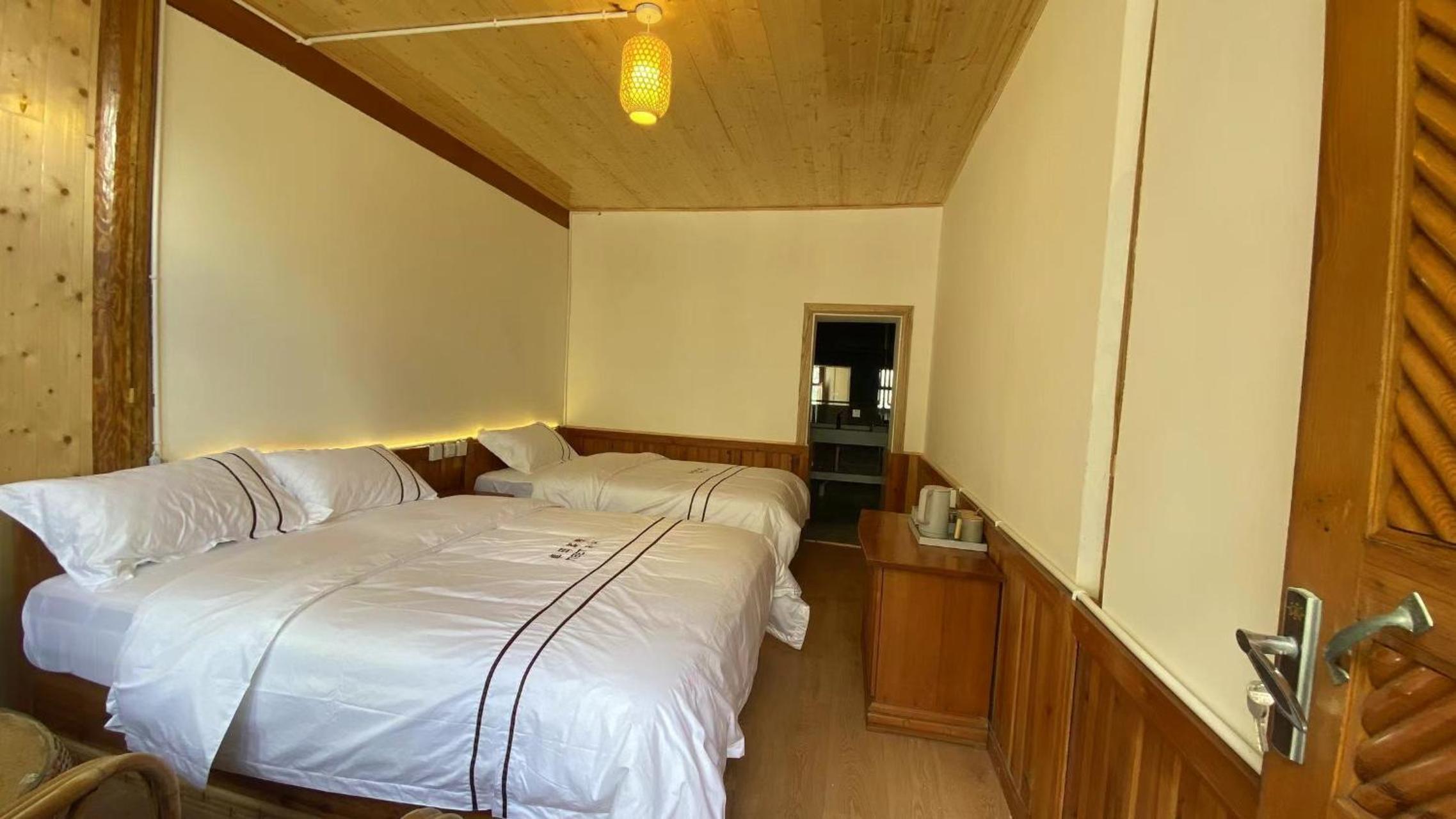 TIBET Guest house 虎跳峡卓玛客栈