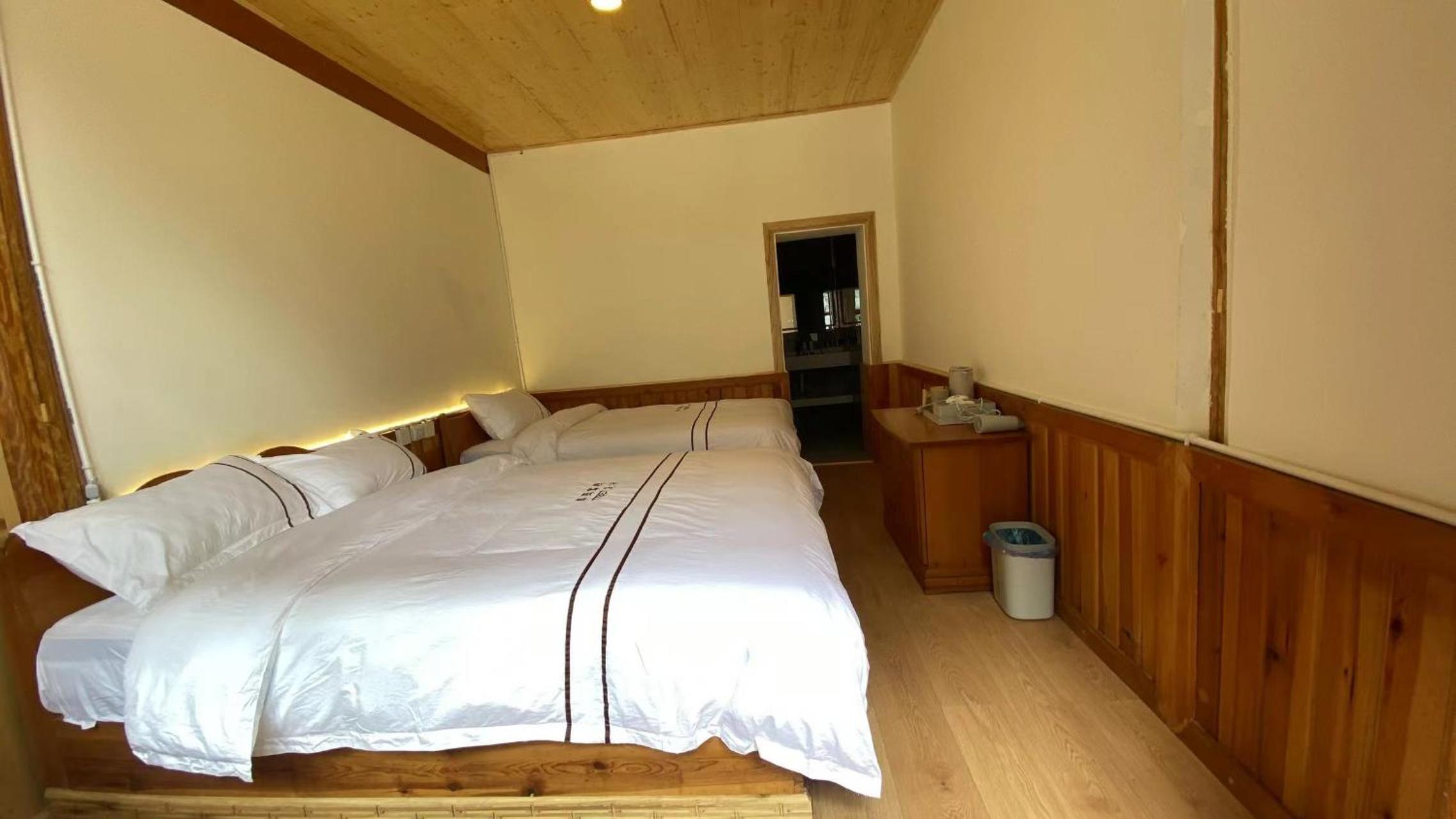 TIBET Guest house 虎跳峡卓玛客栈