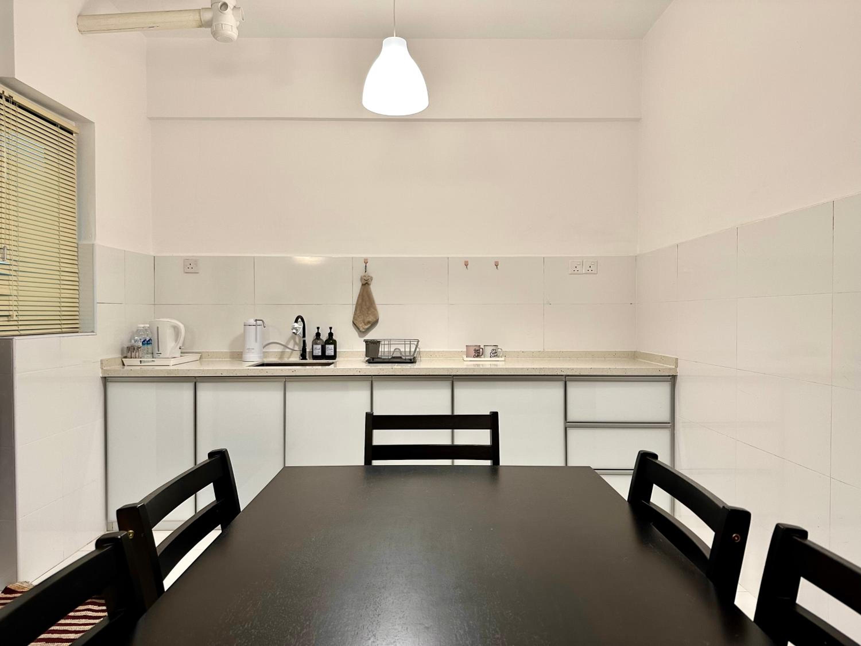 Nureenas Residence Condominium