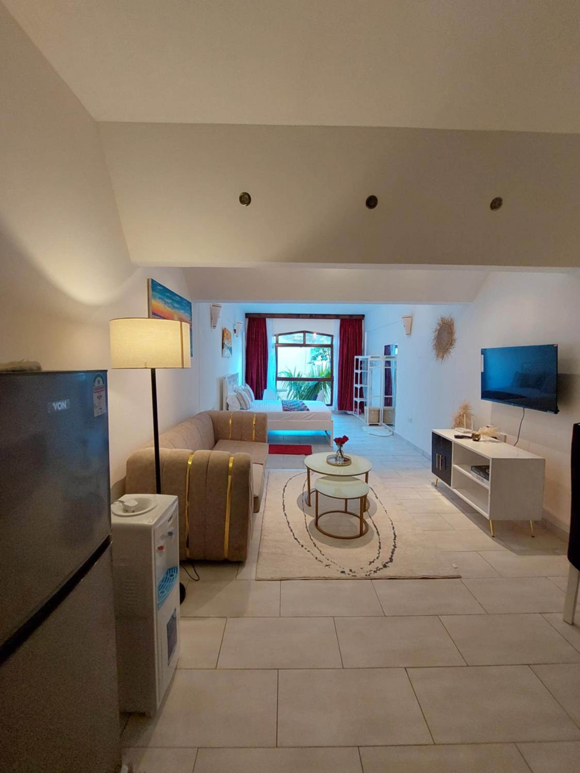 Slique Apartment
