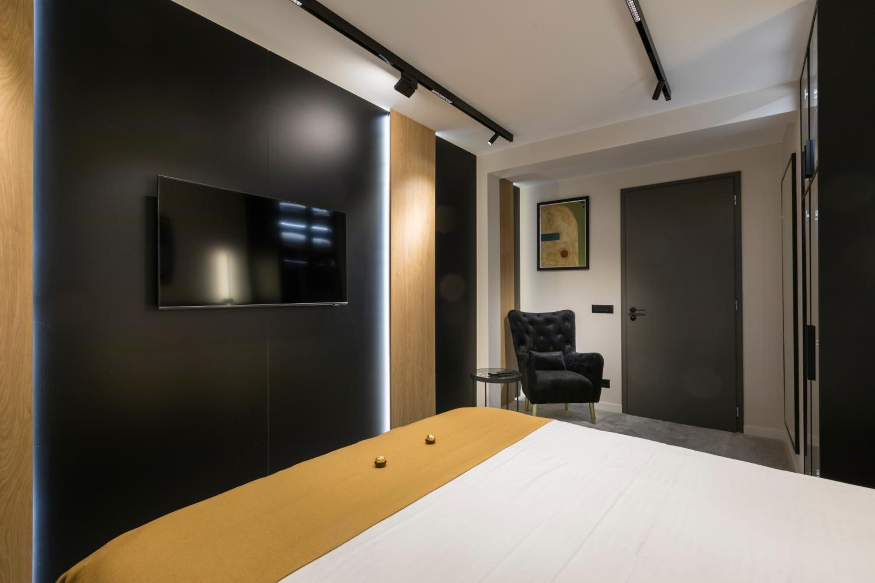 Egoist Boutique Suites