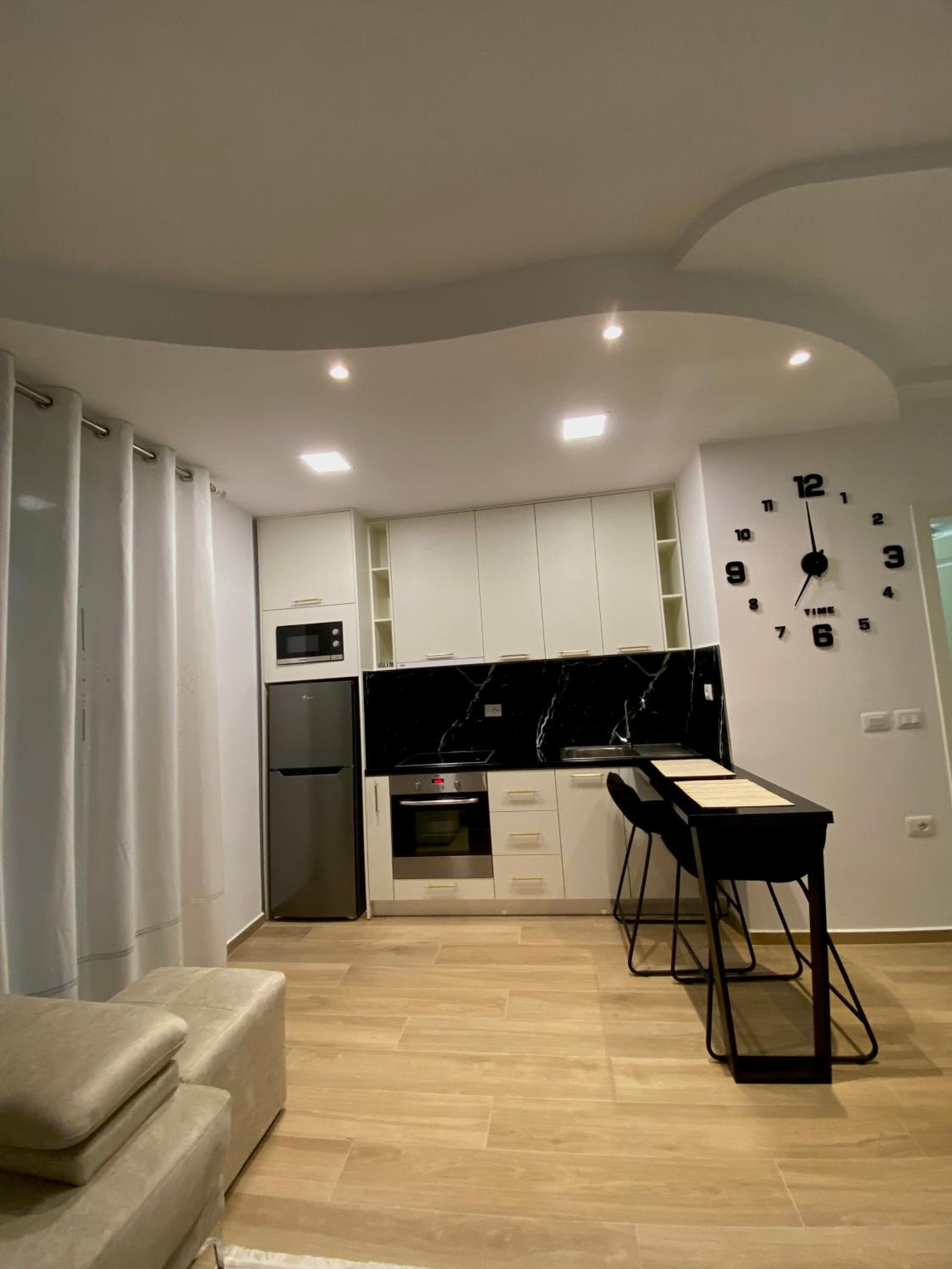 Cozy newly Condo Heart of Tirane