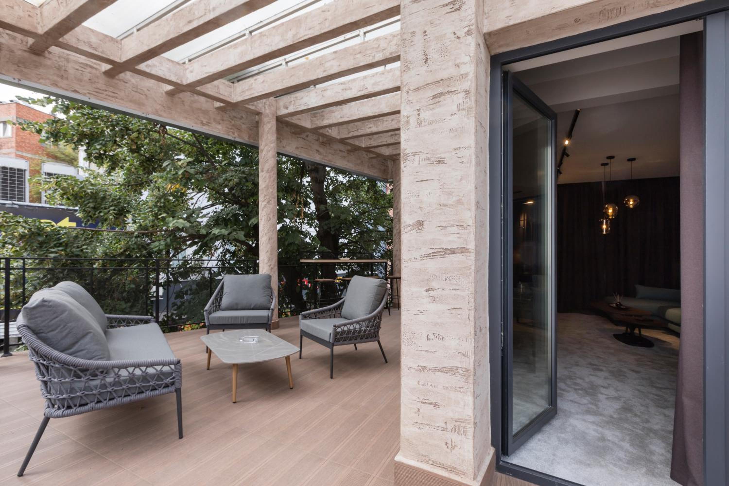 Egoist Boutique Suites