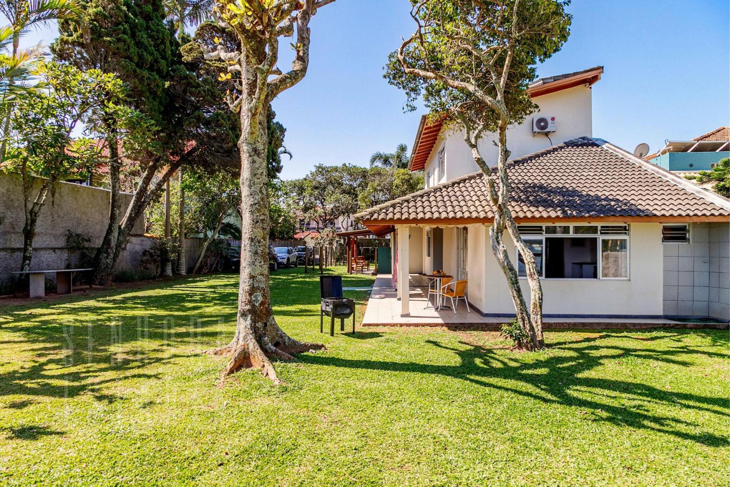 Palm Lakehouse - Casa Oásis Pé na Areia