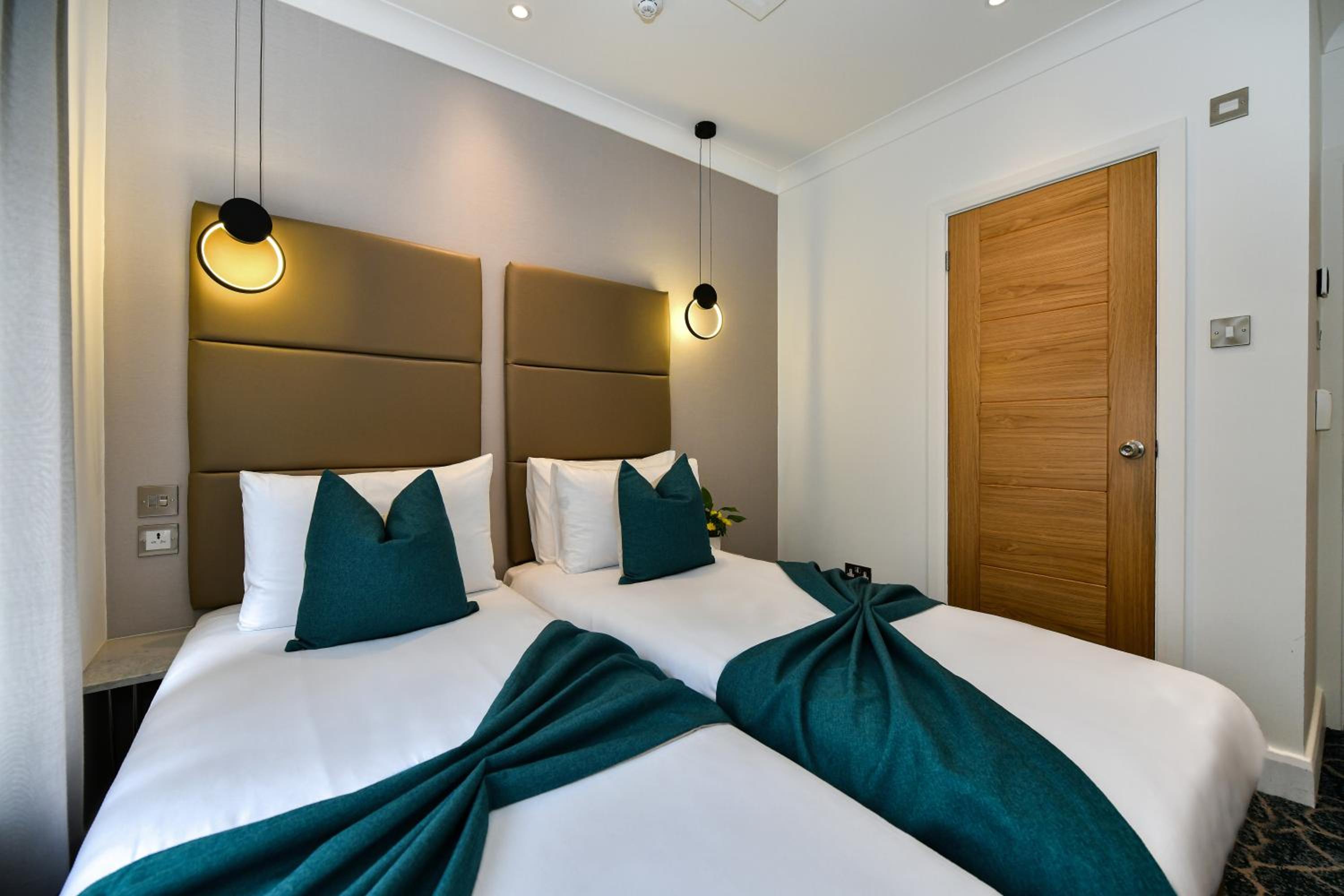 Queens Park Hotel photo 5