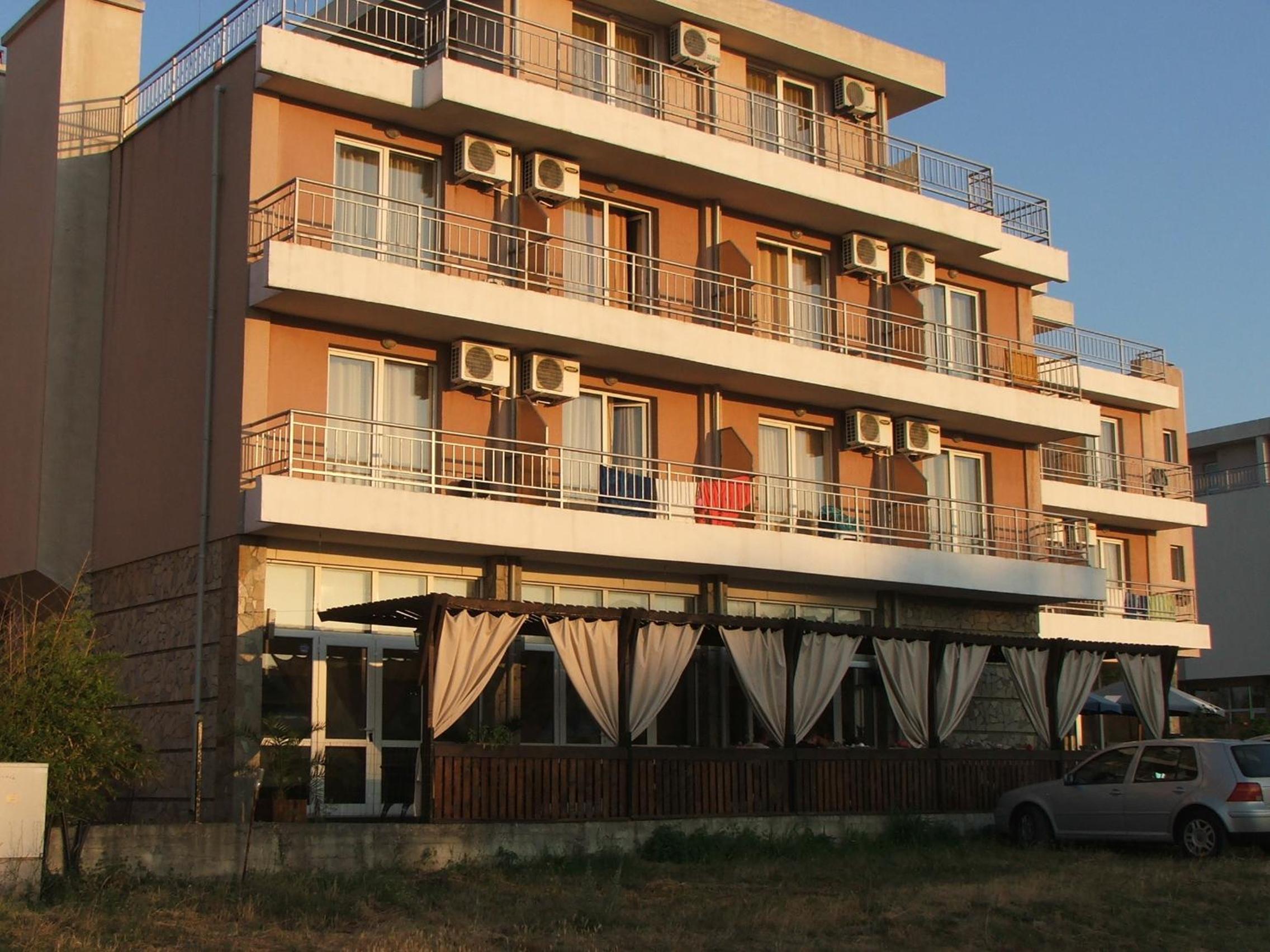 Guest House Compass