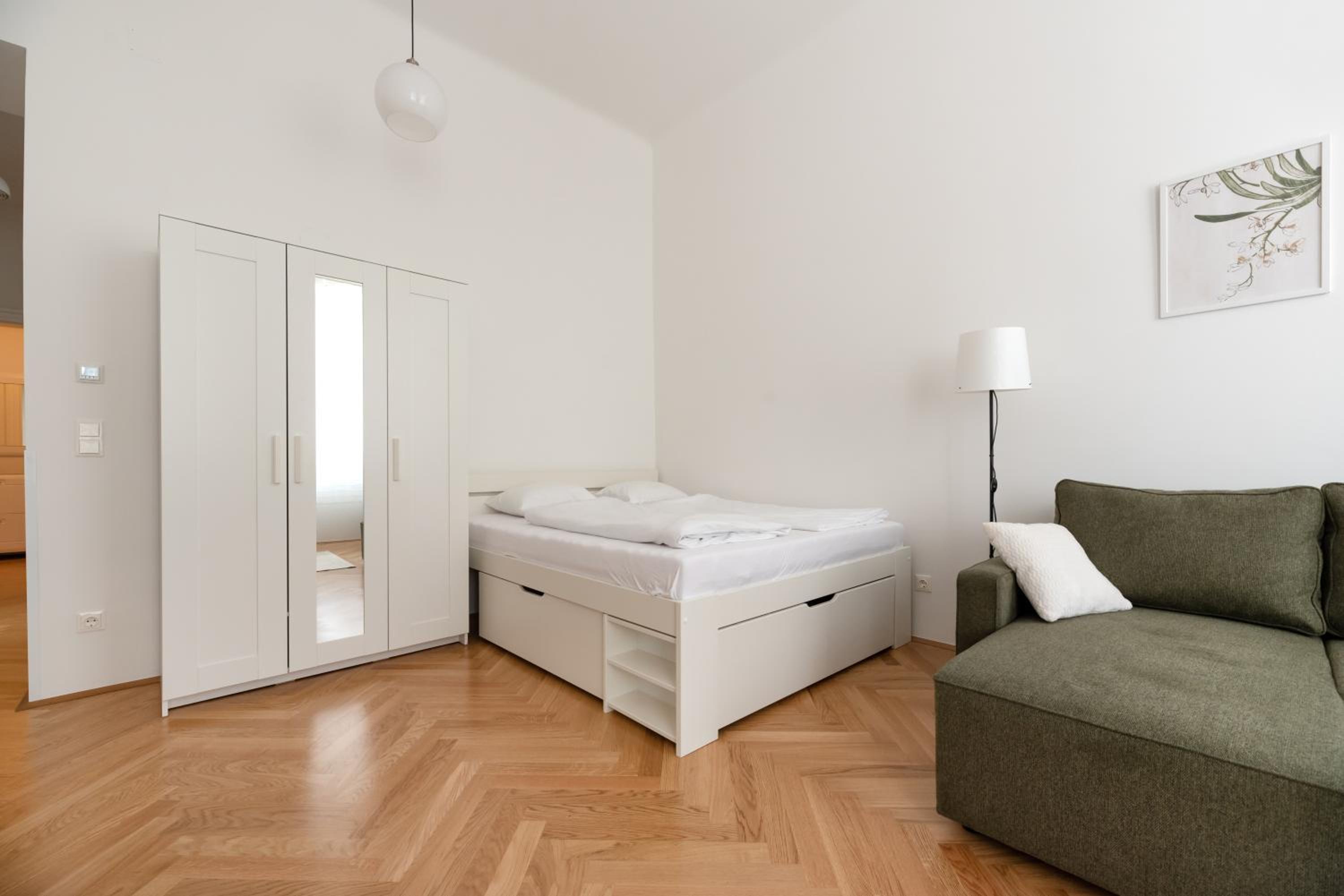 Zwischen Schönbrunn und Zentrum, neues Apartment in Grünruhelage bei Schönbrunn