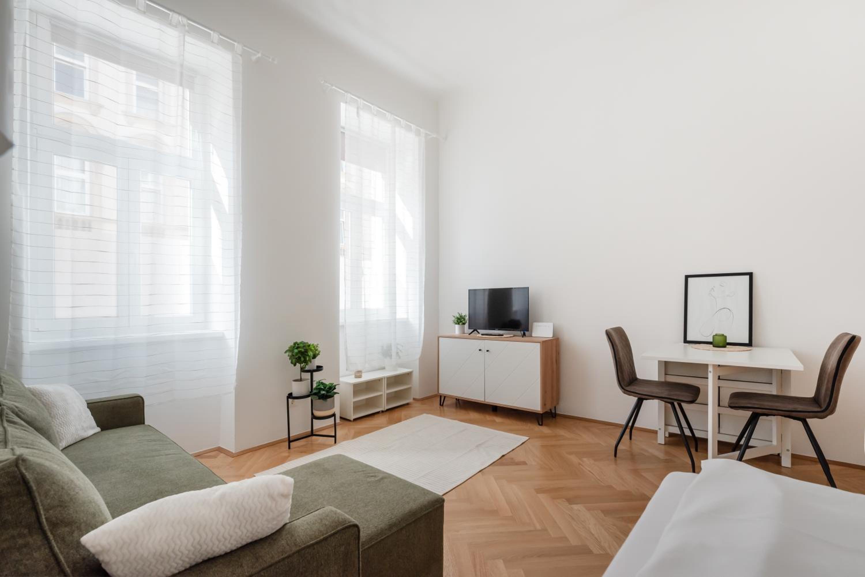Zwischen Schönbrunn und Zentrum, neues Apartment in Grünruhelage bei Schönbrunn