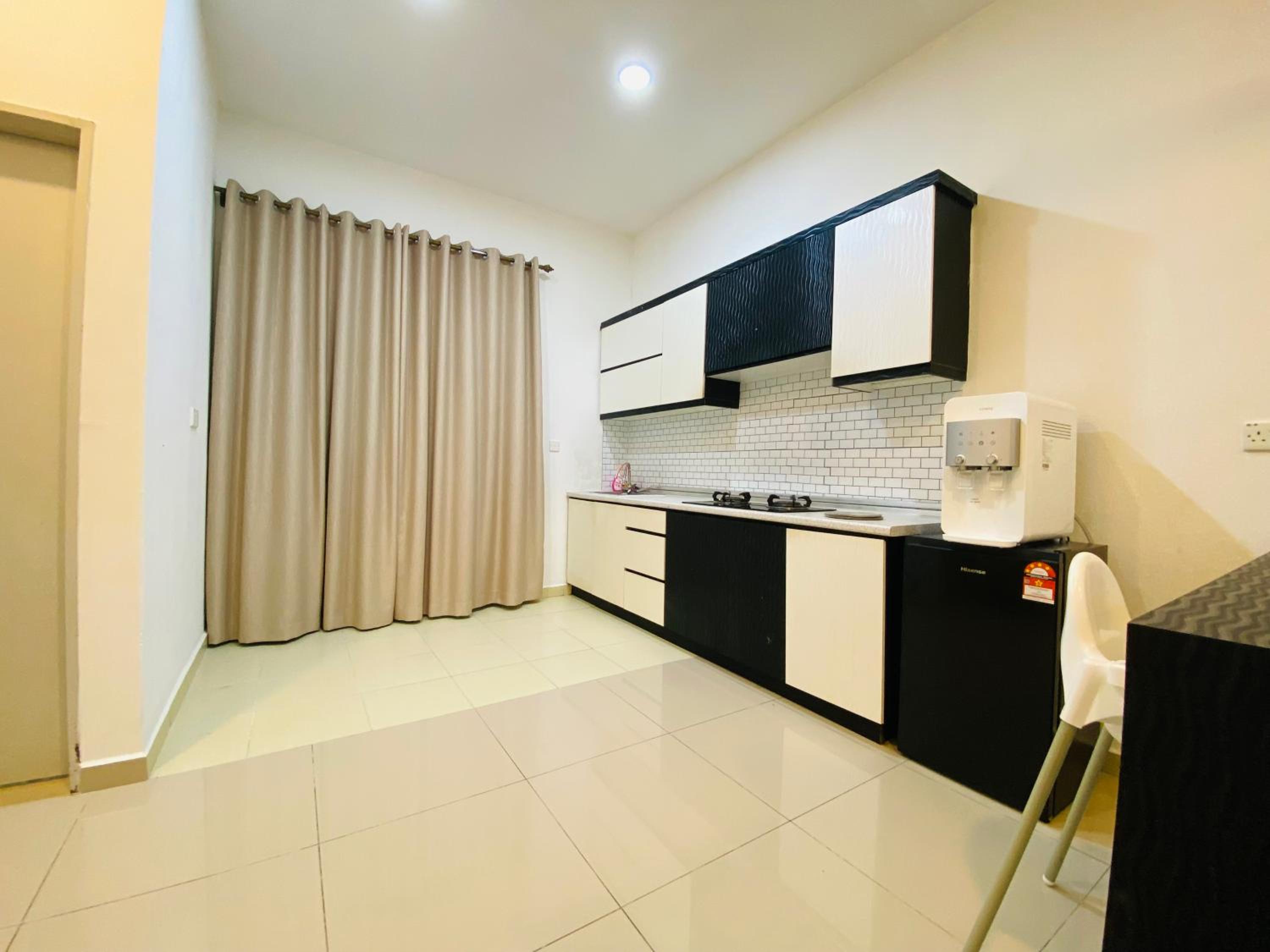 Alyn Home Kluang II Netflix Wifi Coway