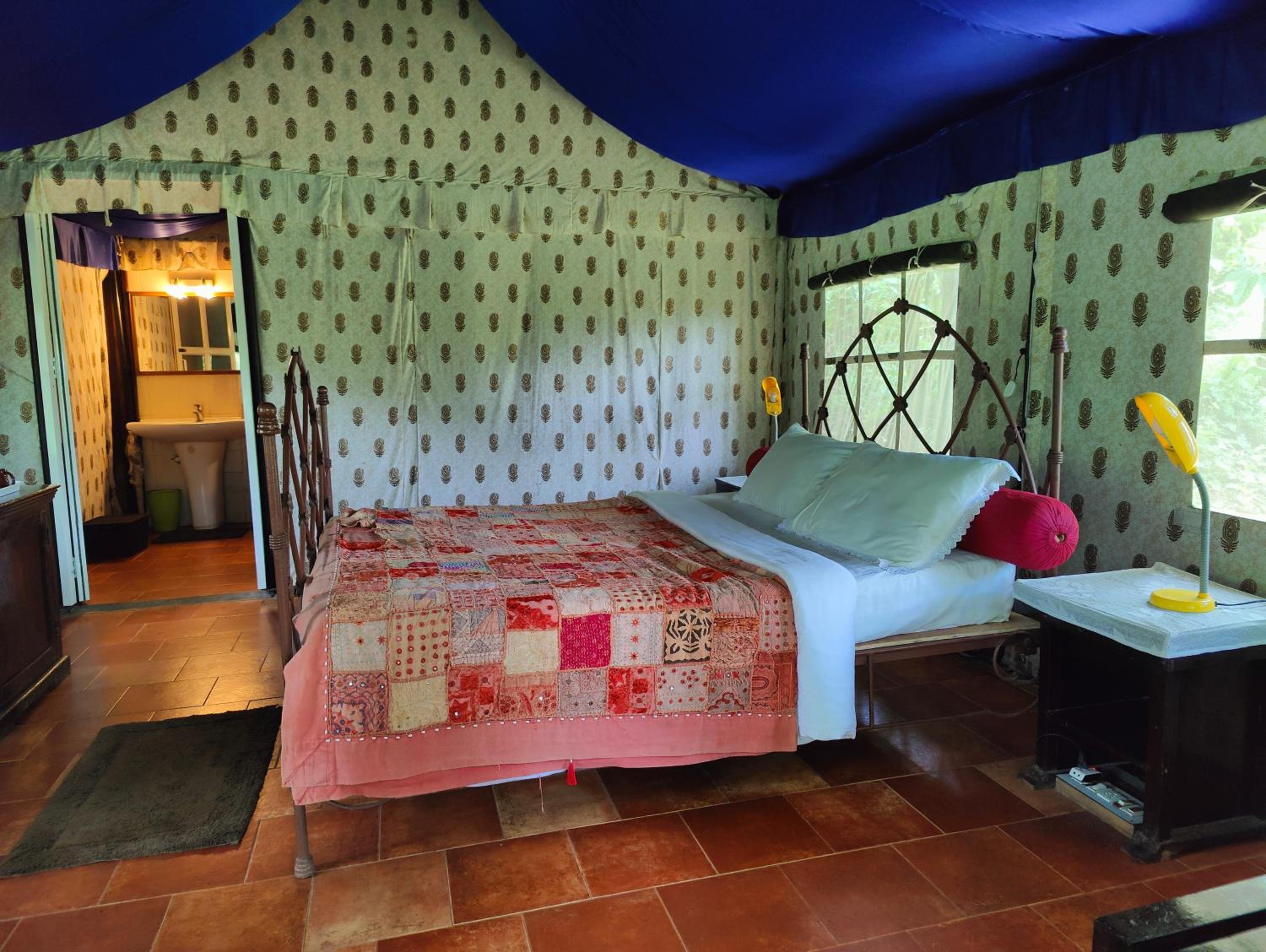 Grassroots Wayanad, Valley-view Tents