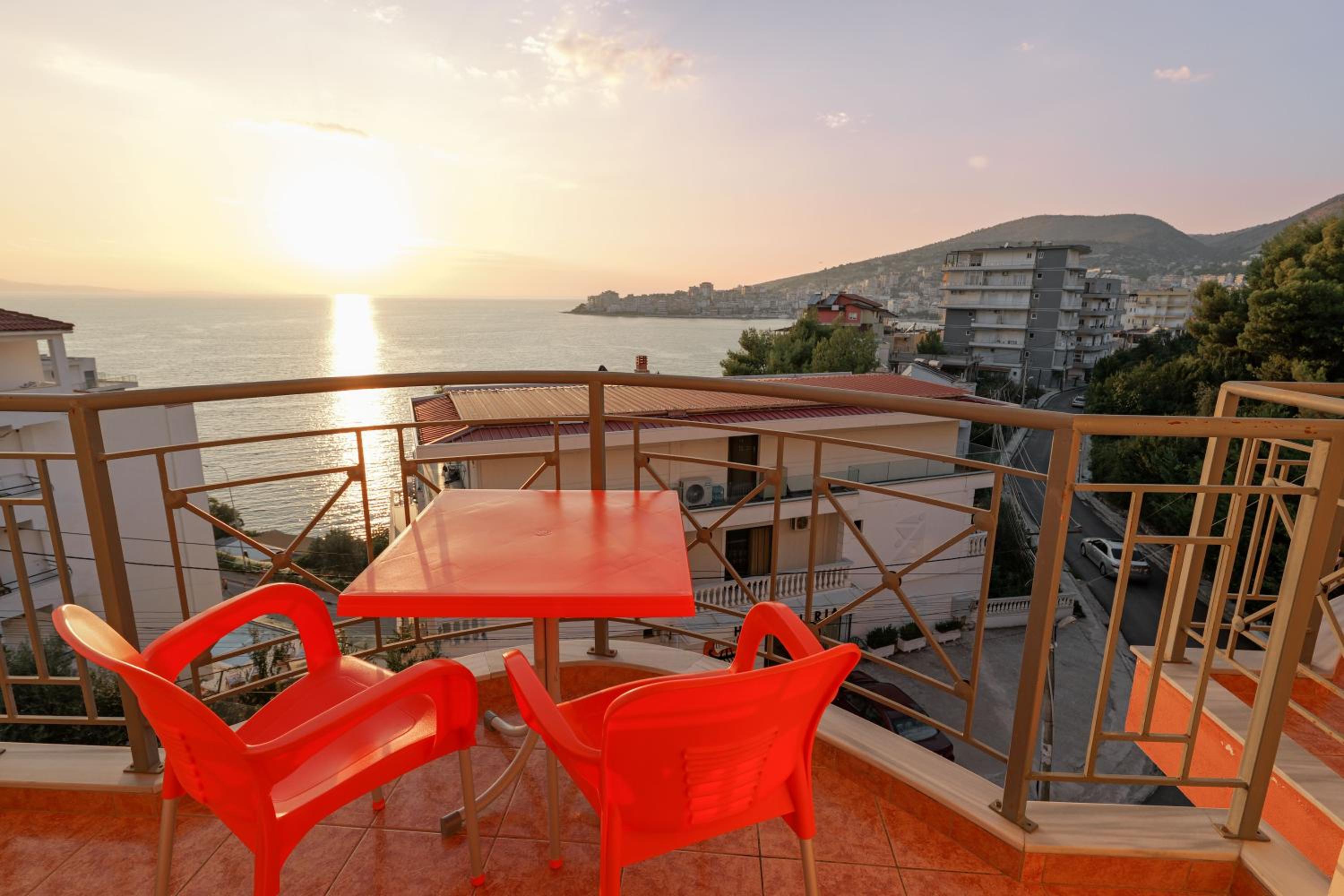 Unico ApartHotel