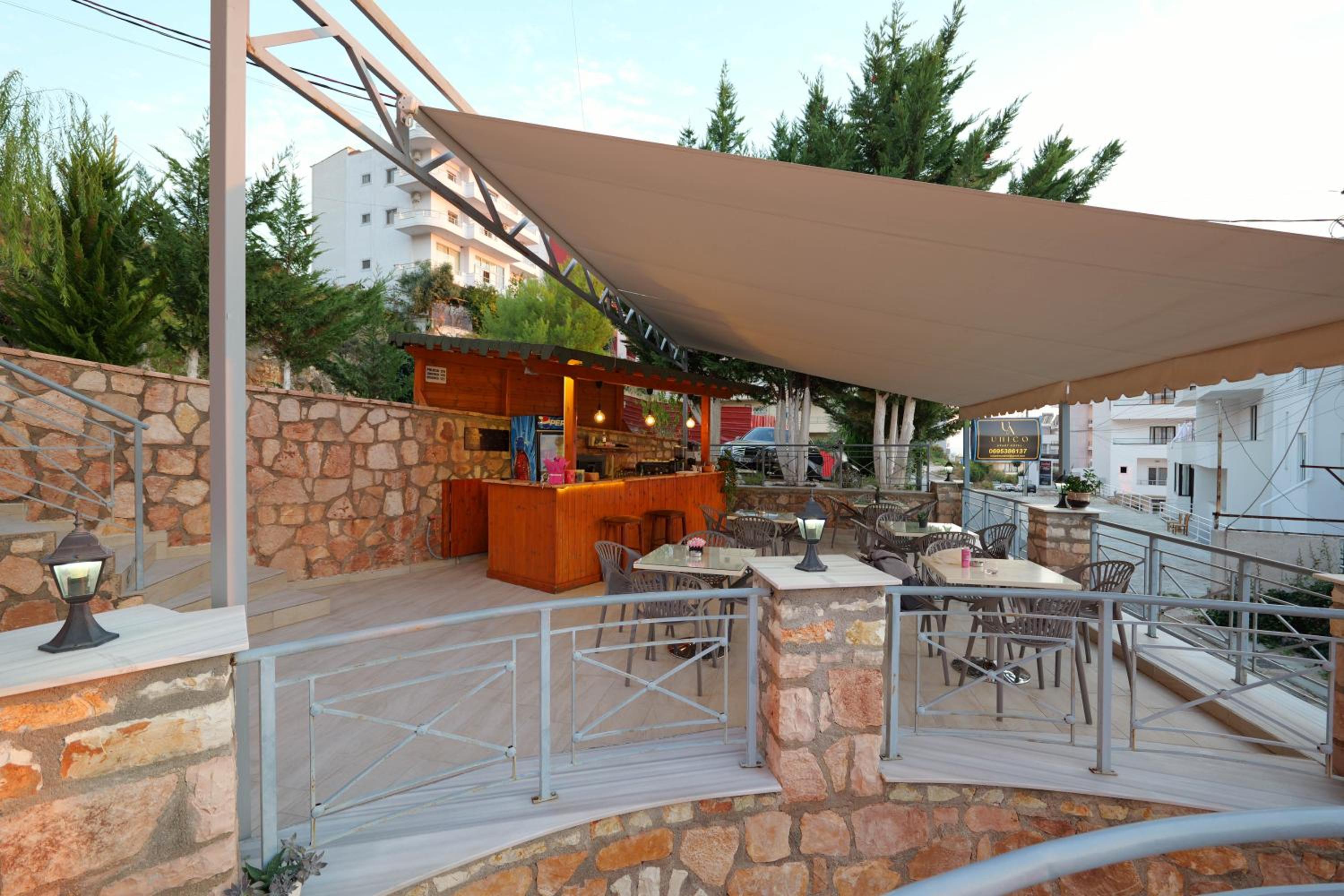 Unico ApartHotel
