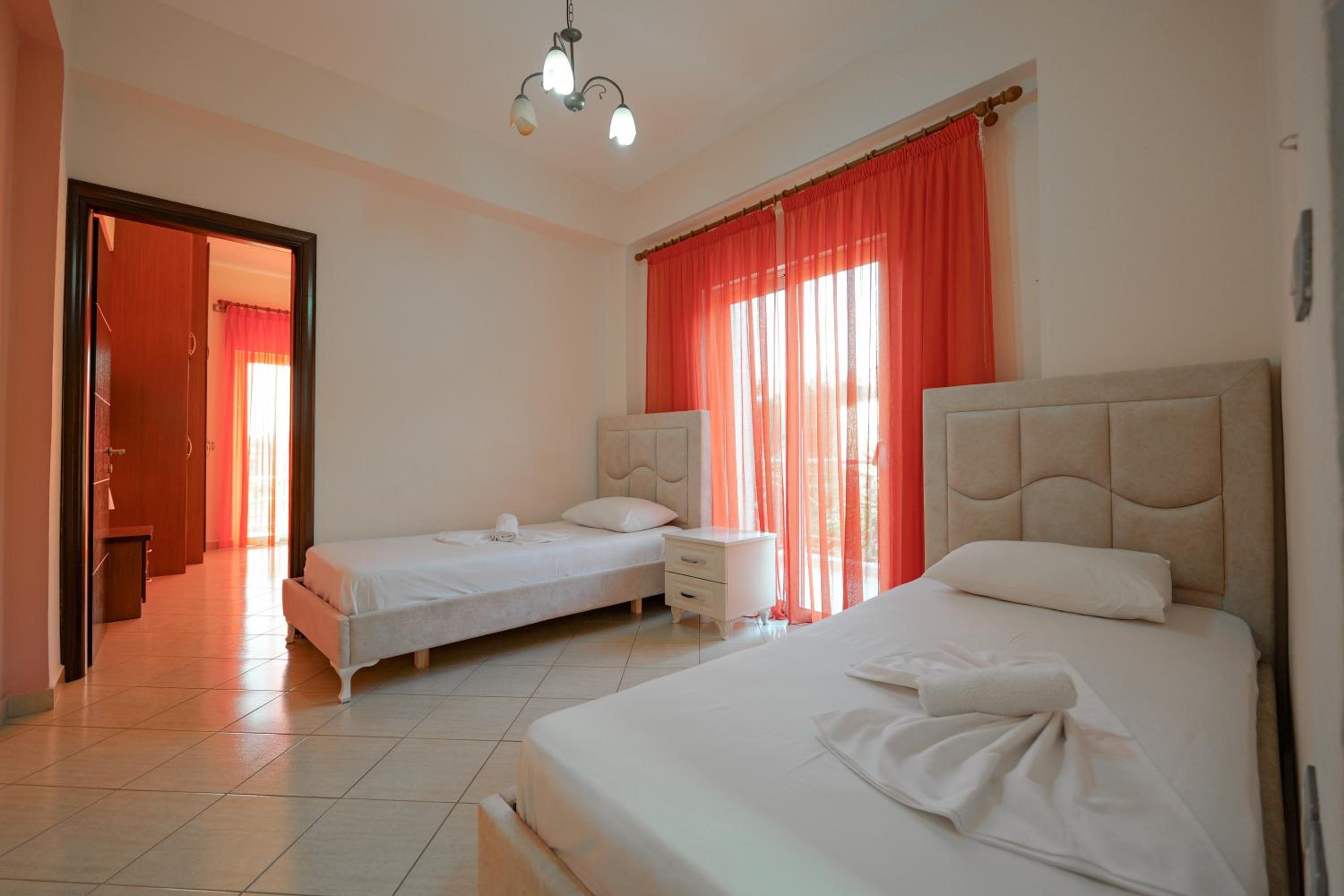 Unico ApartHotel