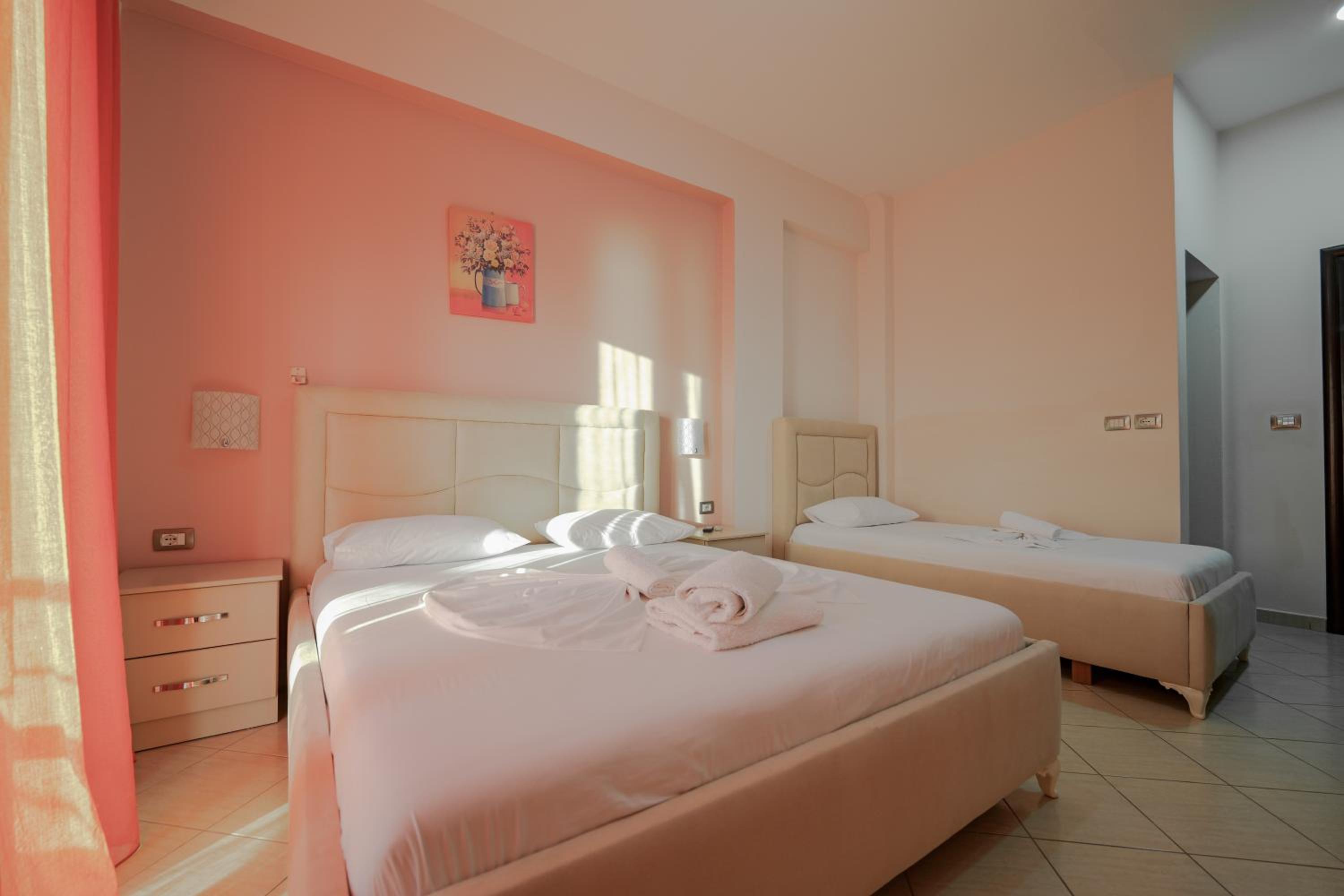 Unico ApartHotel