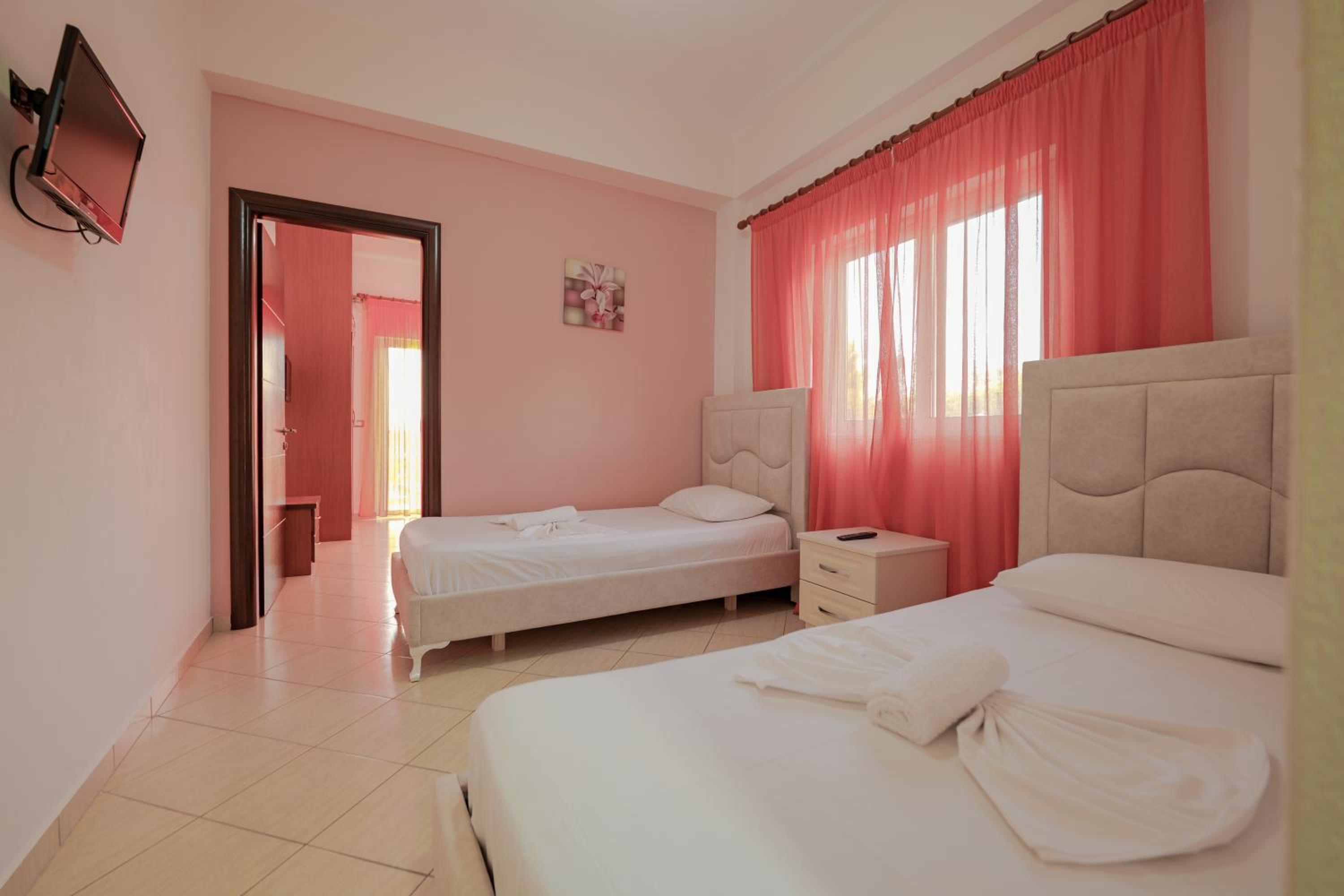 Unico ApartHotel