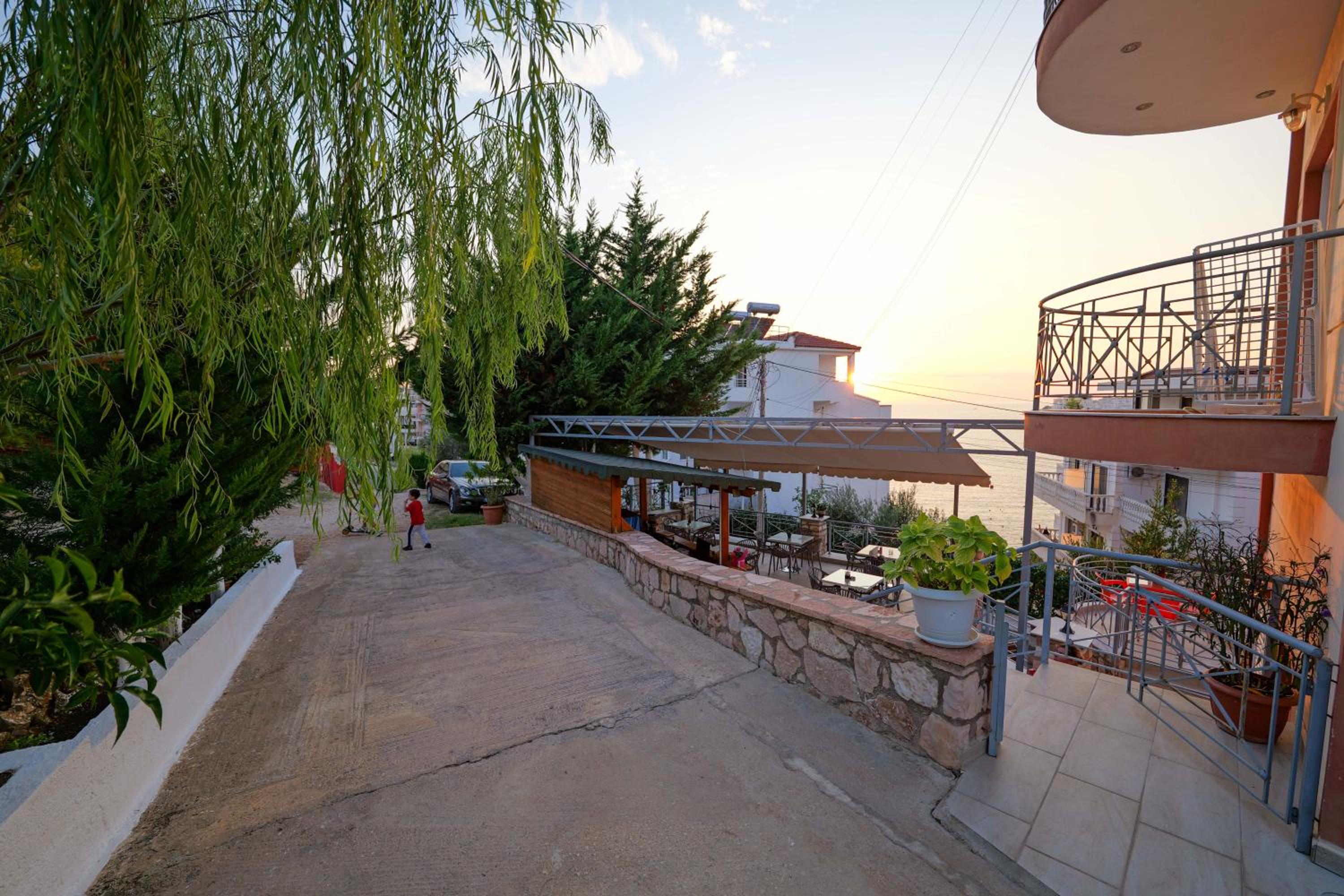 Unico ApartHotel