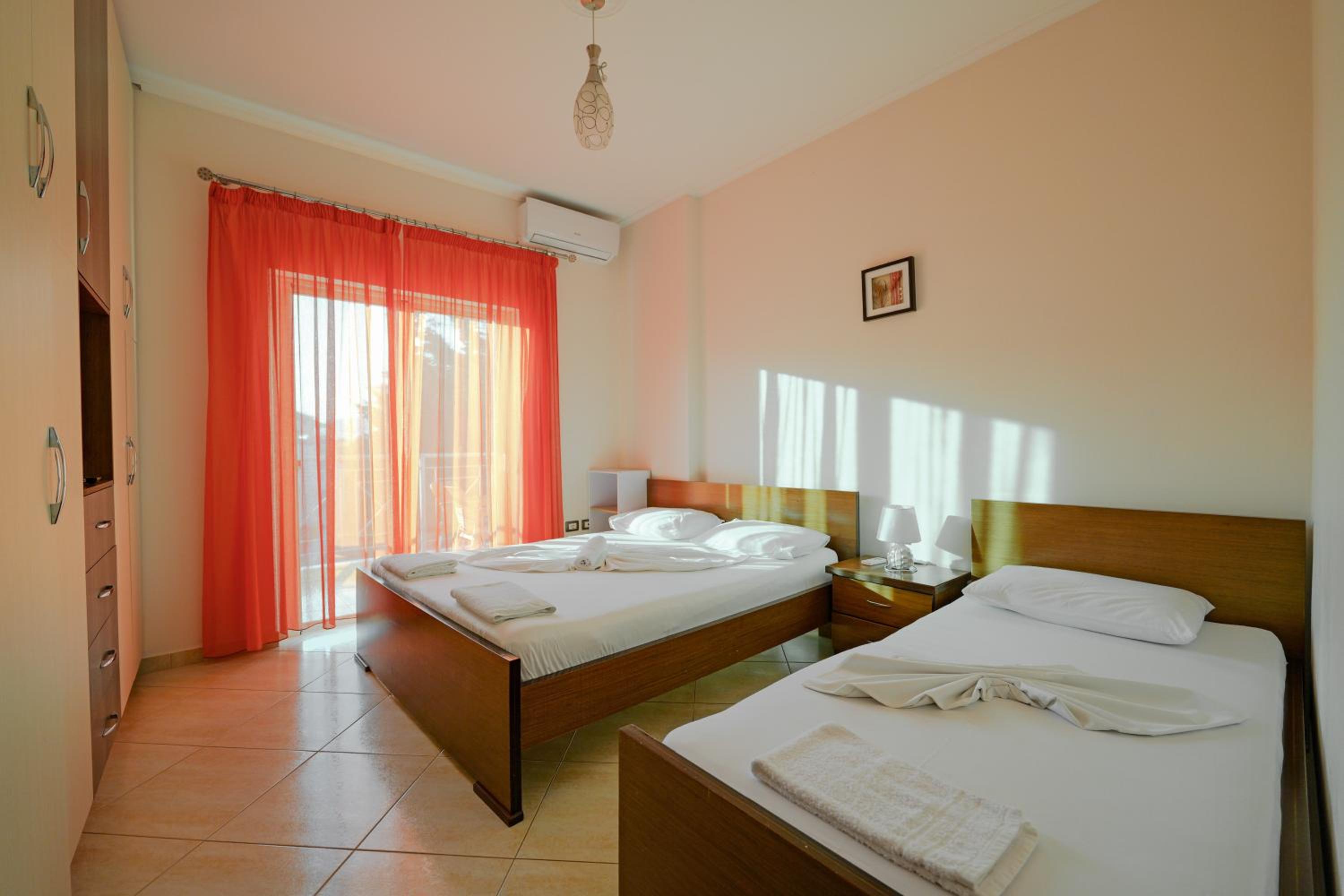 Unico ApartHotel