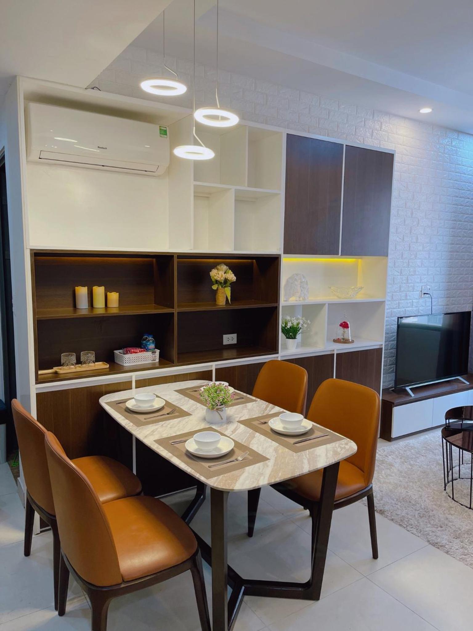 Vinhomes Central Park - Fully furnished apartment, right in the shopping center and central park, private