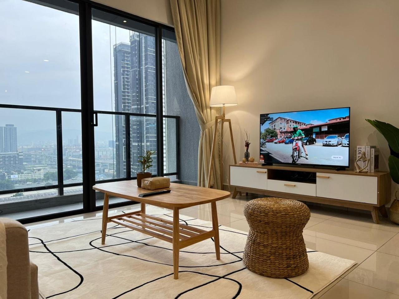 KLCity & KLCC View Modern Style 2R2B - 6 pax