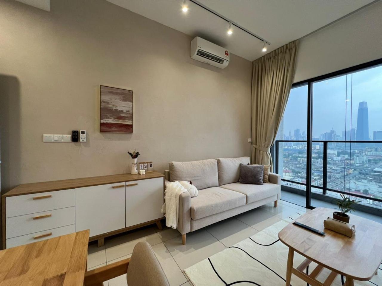 KLCity & KLCC View Modern Style 2R2B - 6 pax