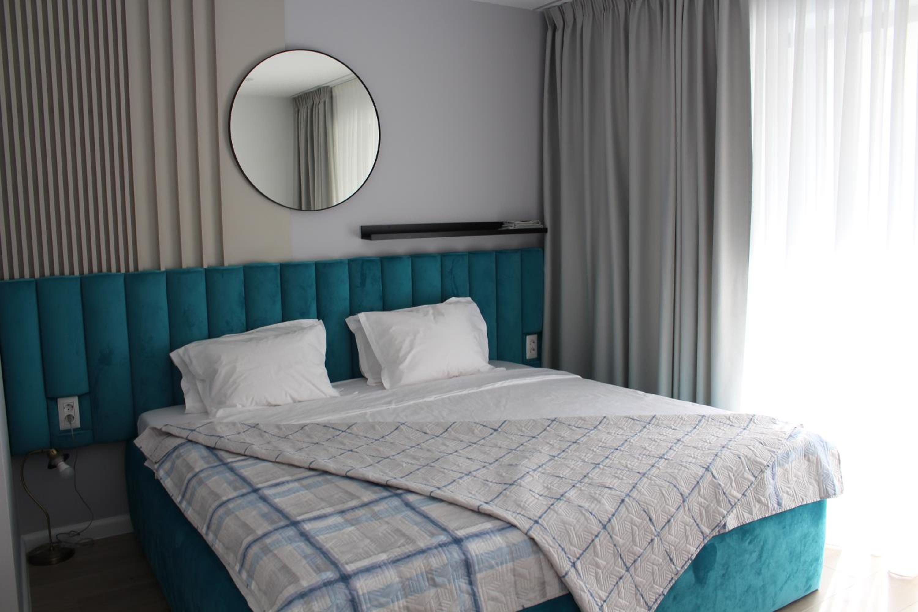 Blue Apartment Mamaia Nord view 3