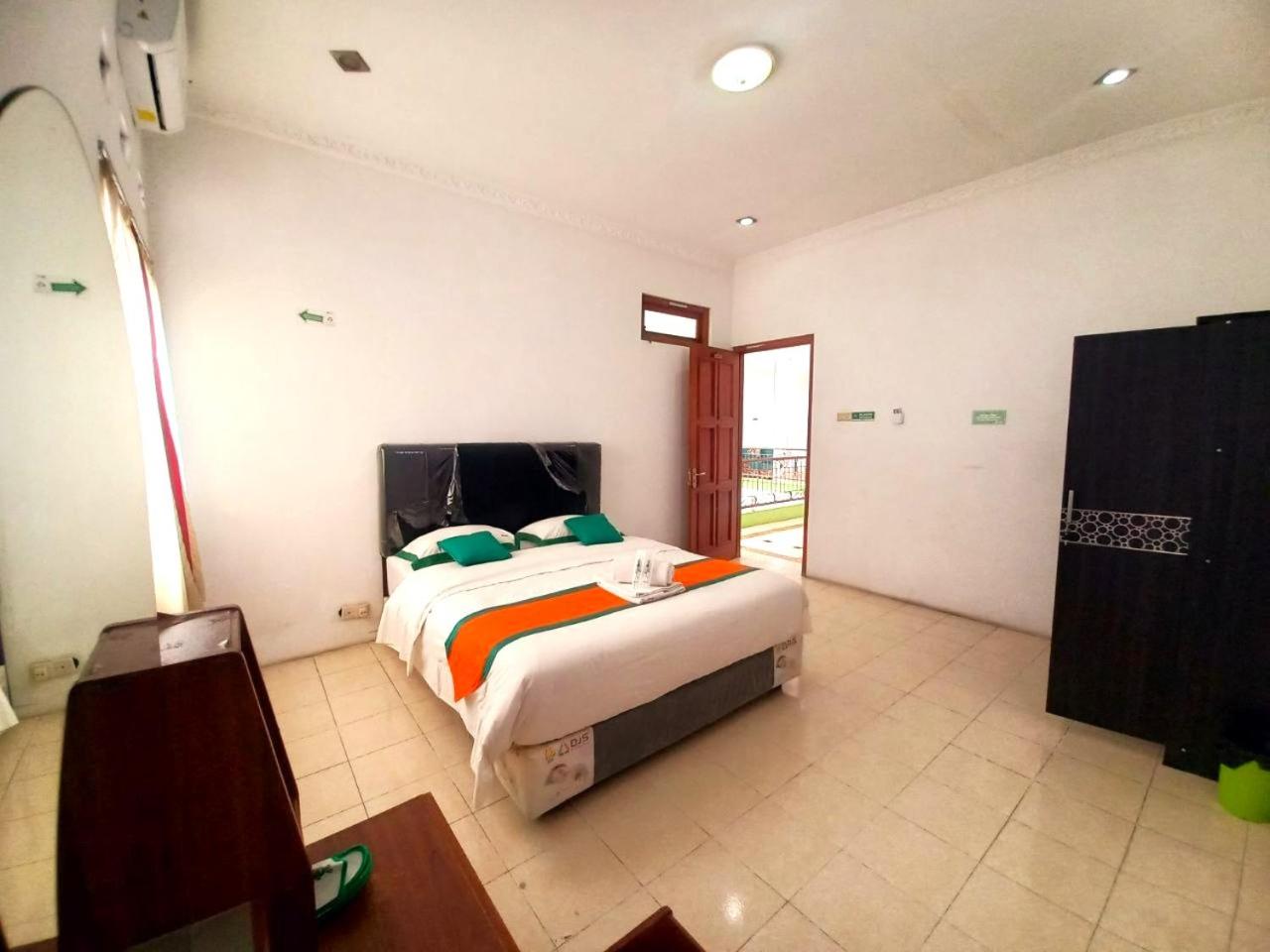 Homestay Jogja Samirono Dekat UNY by Simply Homy