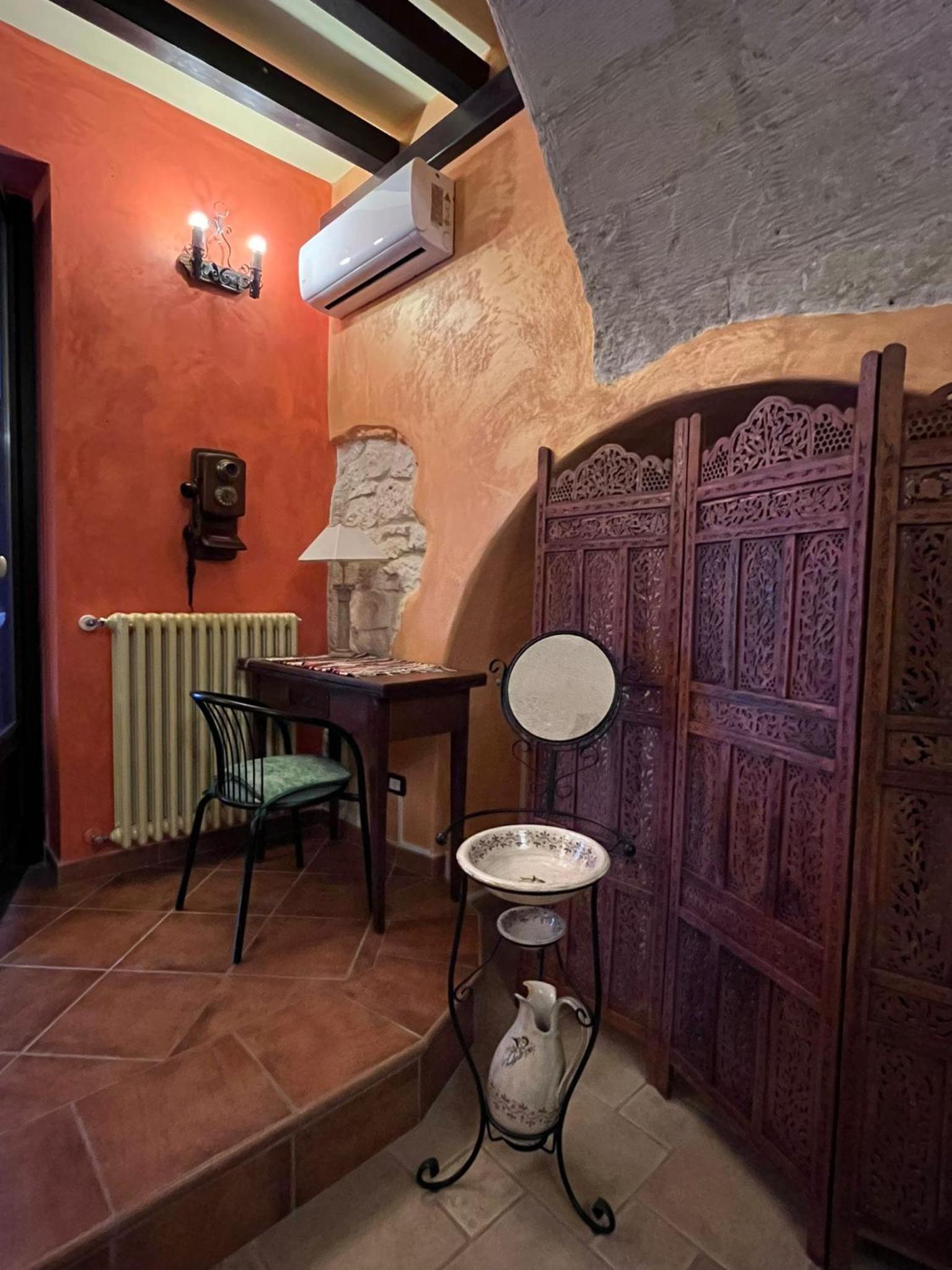 Villa Isabella alloggi e camere con parcheggio interno custodito