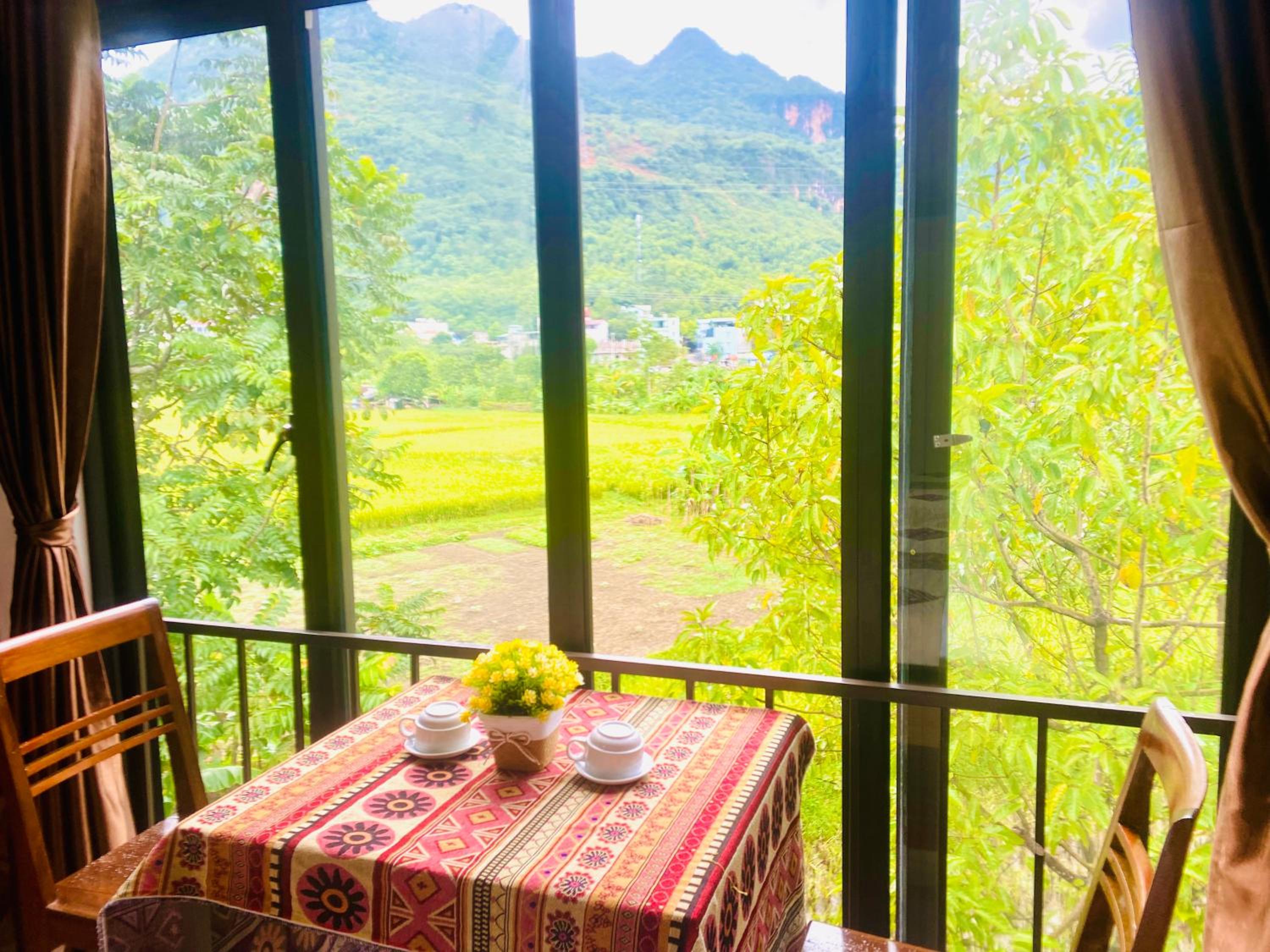 balance & terrace