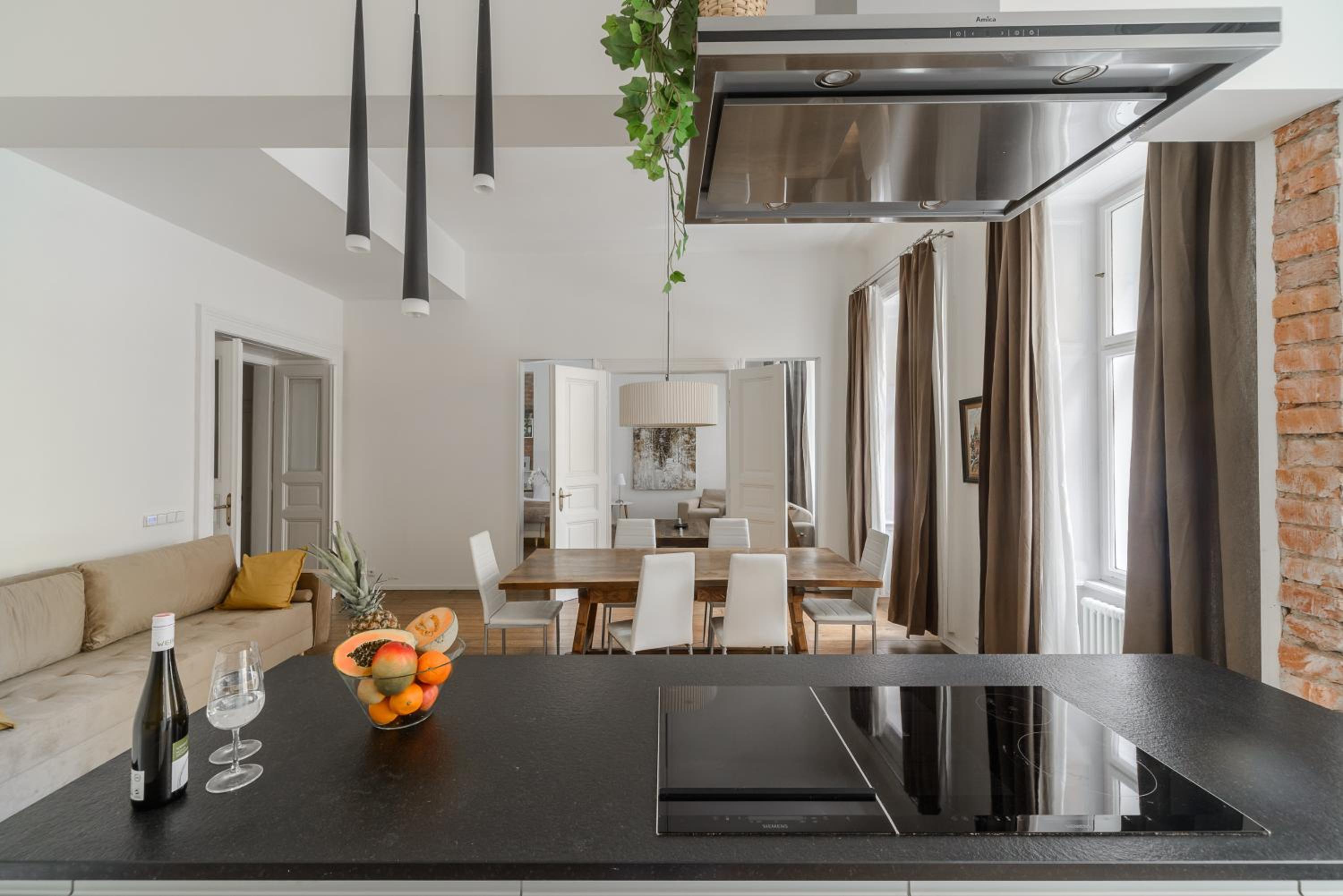 Spacious apartment near Wenceslas Square with master bed