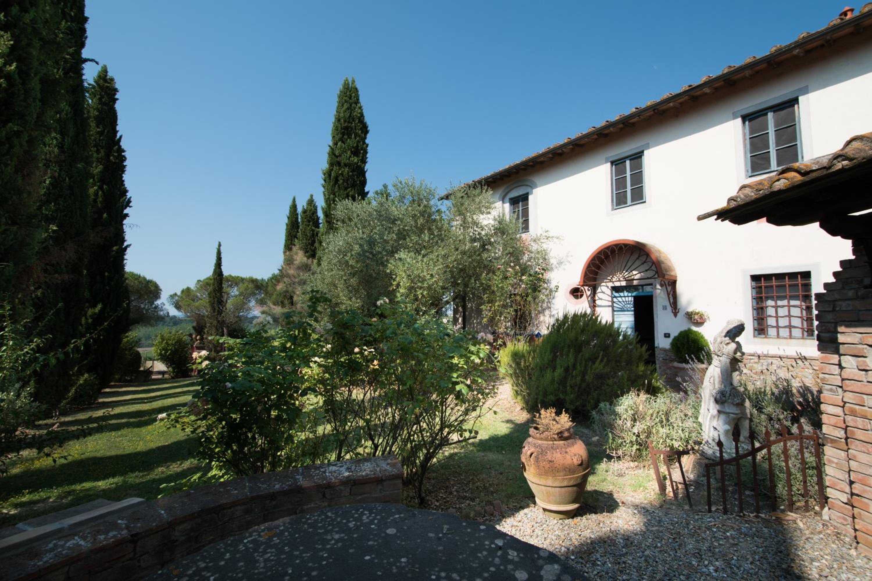 Villa Tre Colli - In The Heart Of Tuscany view 5