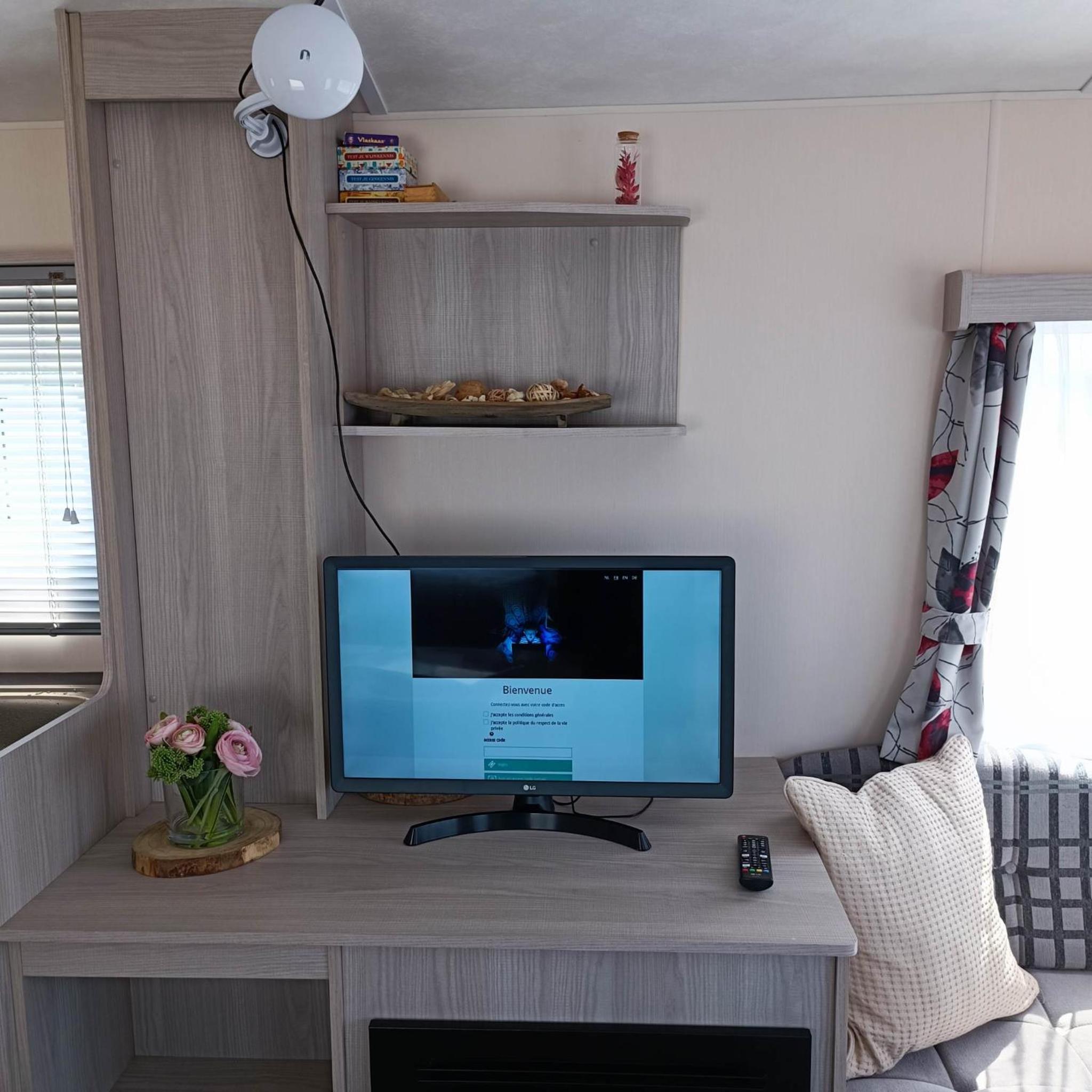 Caravan Aan Zee Arnani