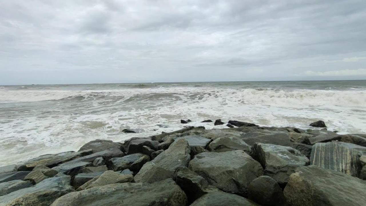 Caravan Aan Zee Arnani
