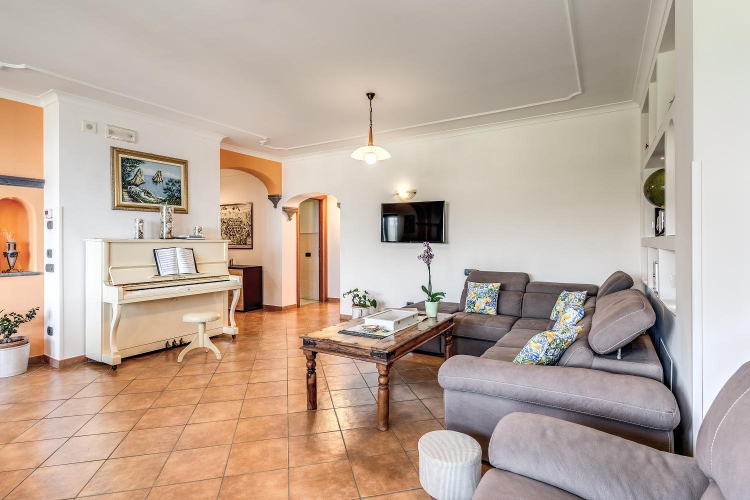 Villa Caruso with Private Pool