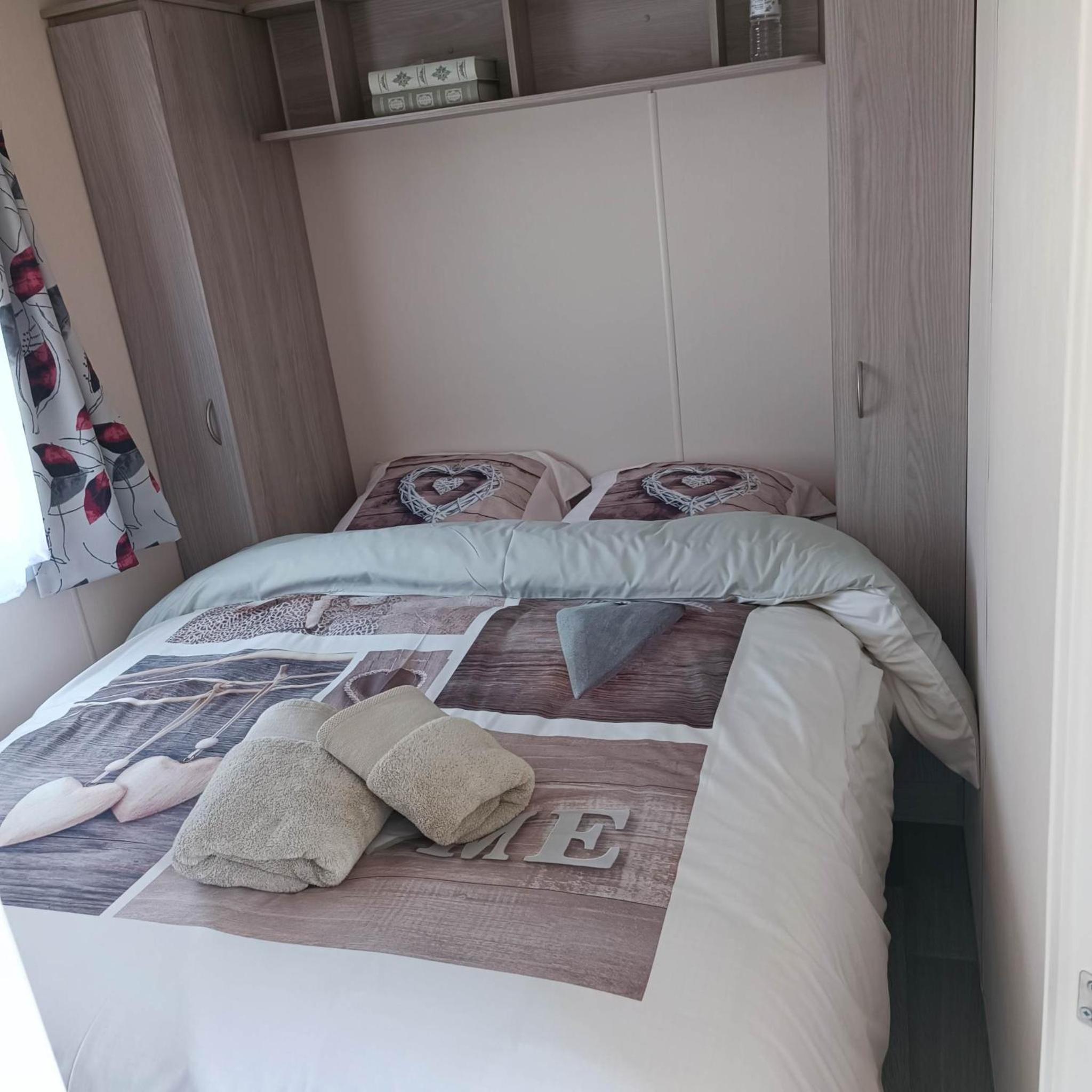 Caravan Aan Zee Arnani