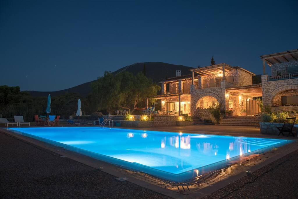 Villa Leon