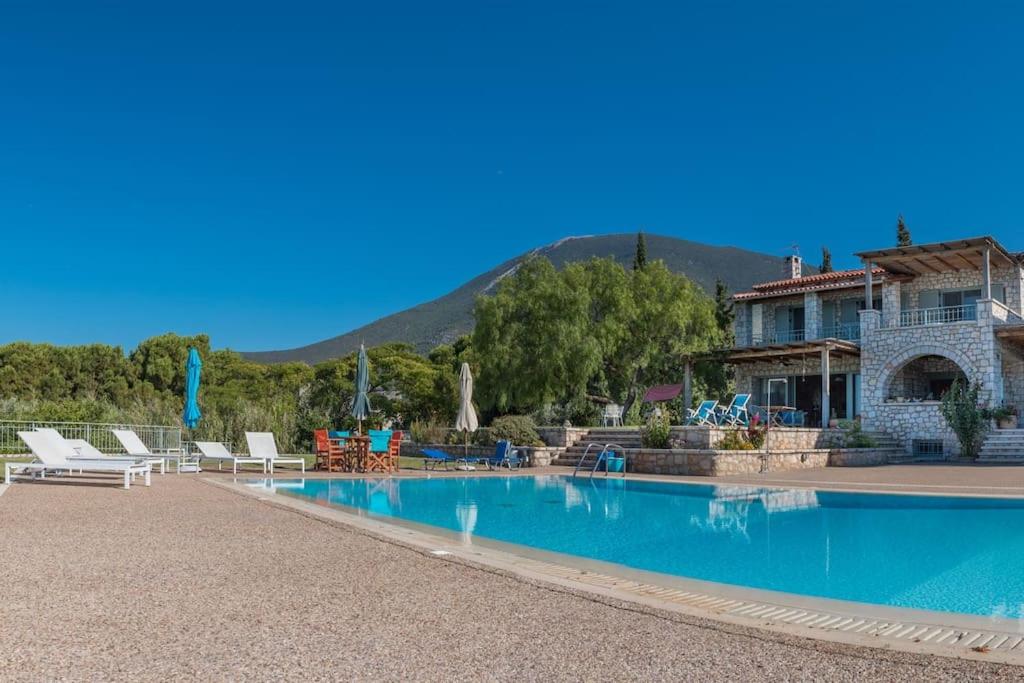 Villa Leon