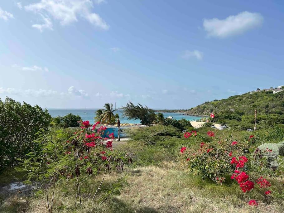 Ravinala - Luxurious unit by the beach view 2