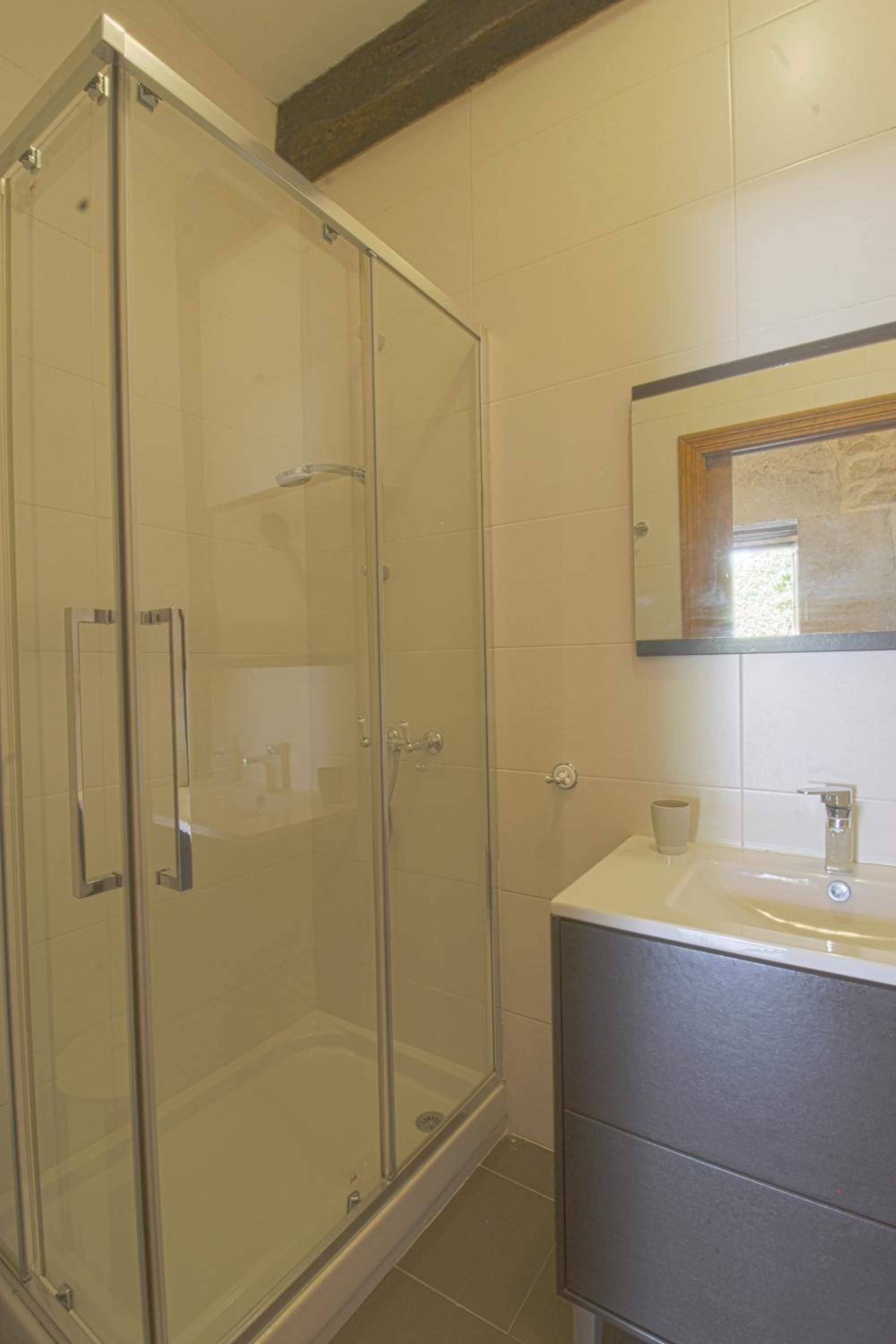 Apartamento La Ermita con jardín