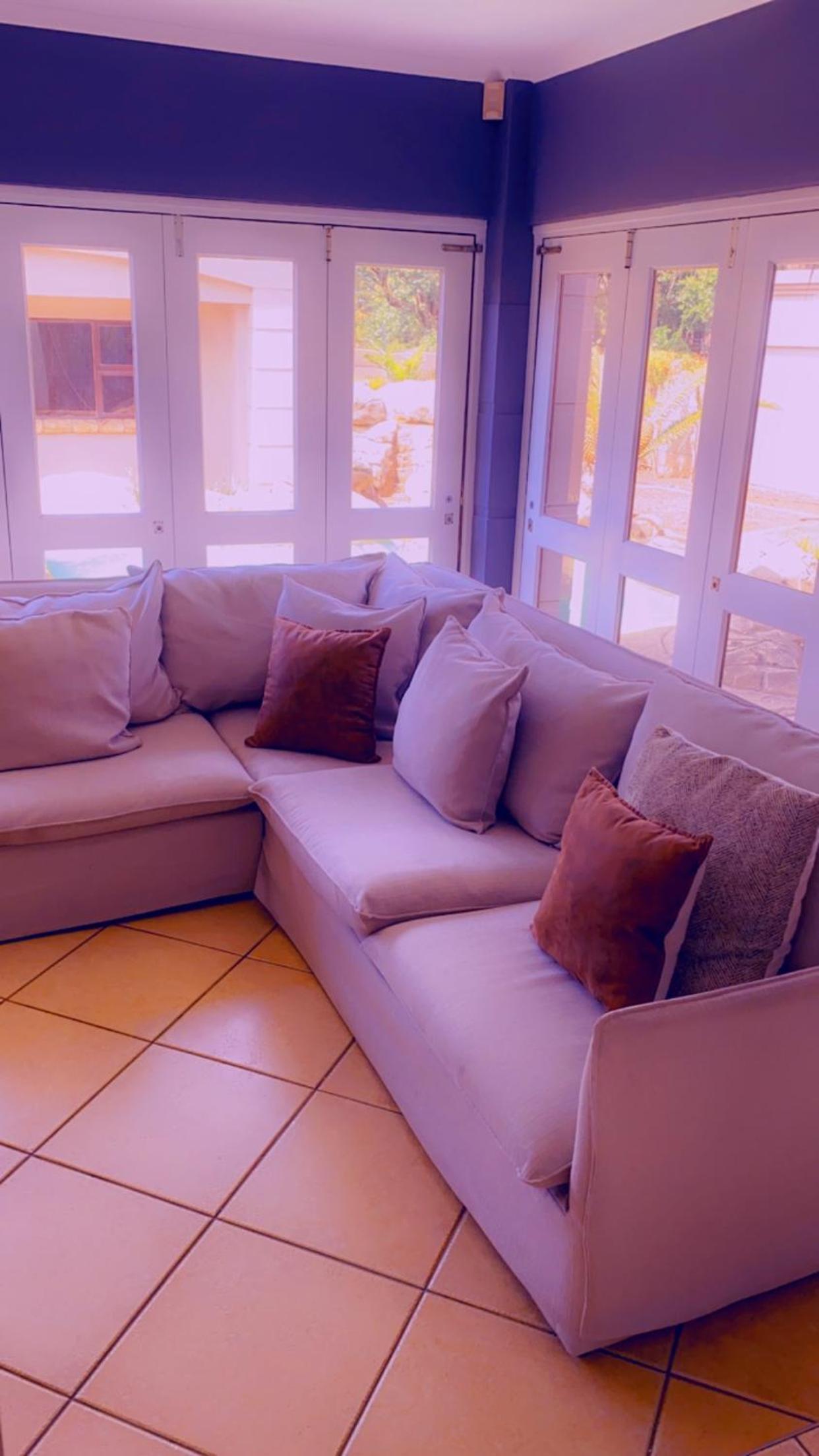 OR Tambo Airport Mansion ,Self Catering Holiday Home